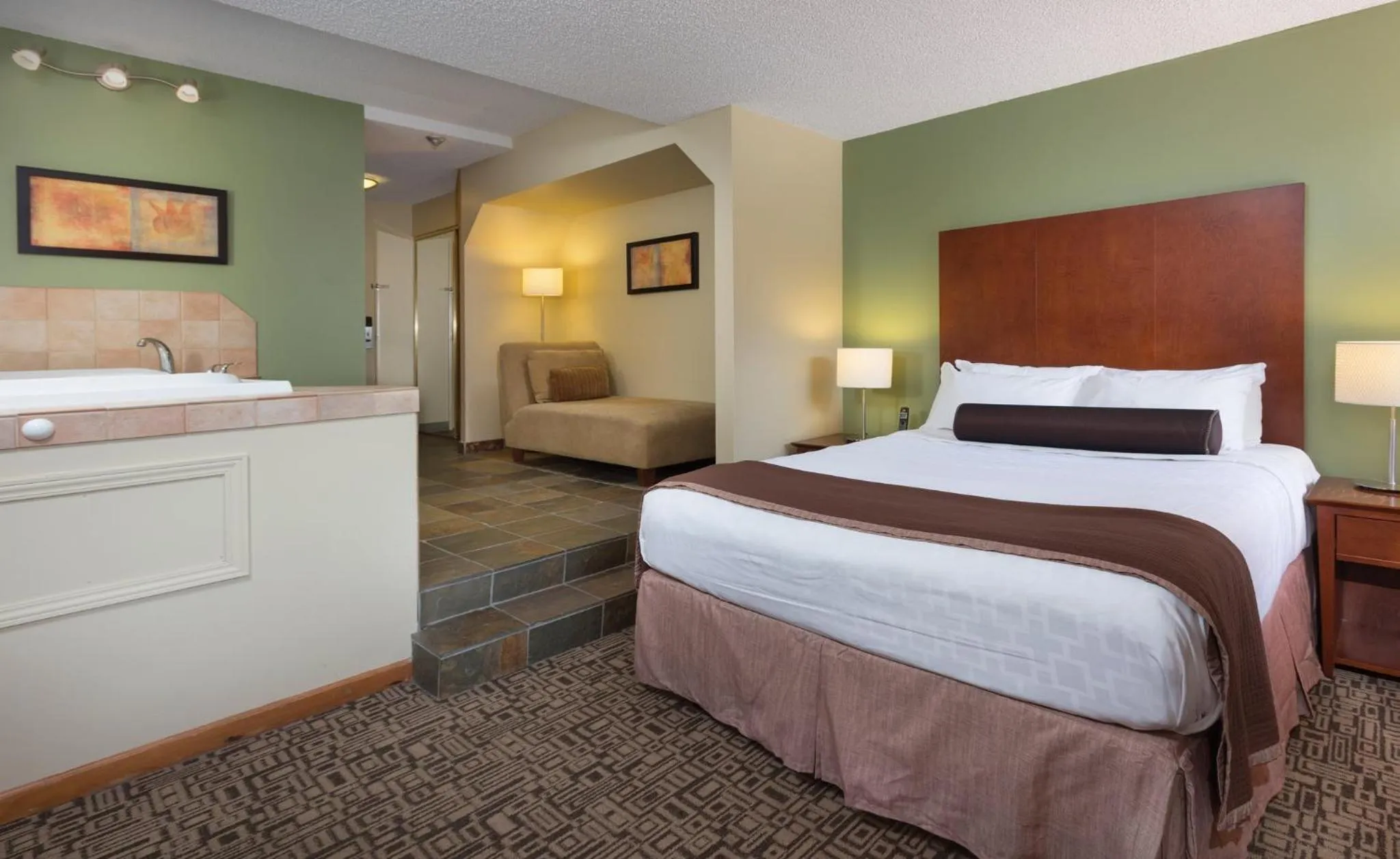 Bedroom in Mountainside Lodge