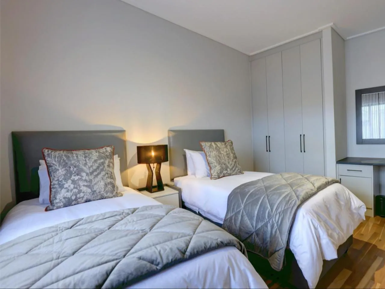 Standard Apartment in Harvil House