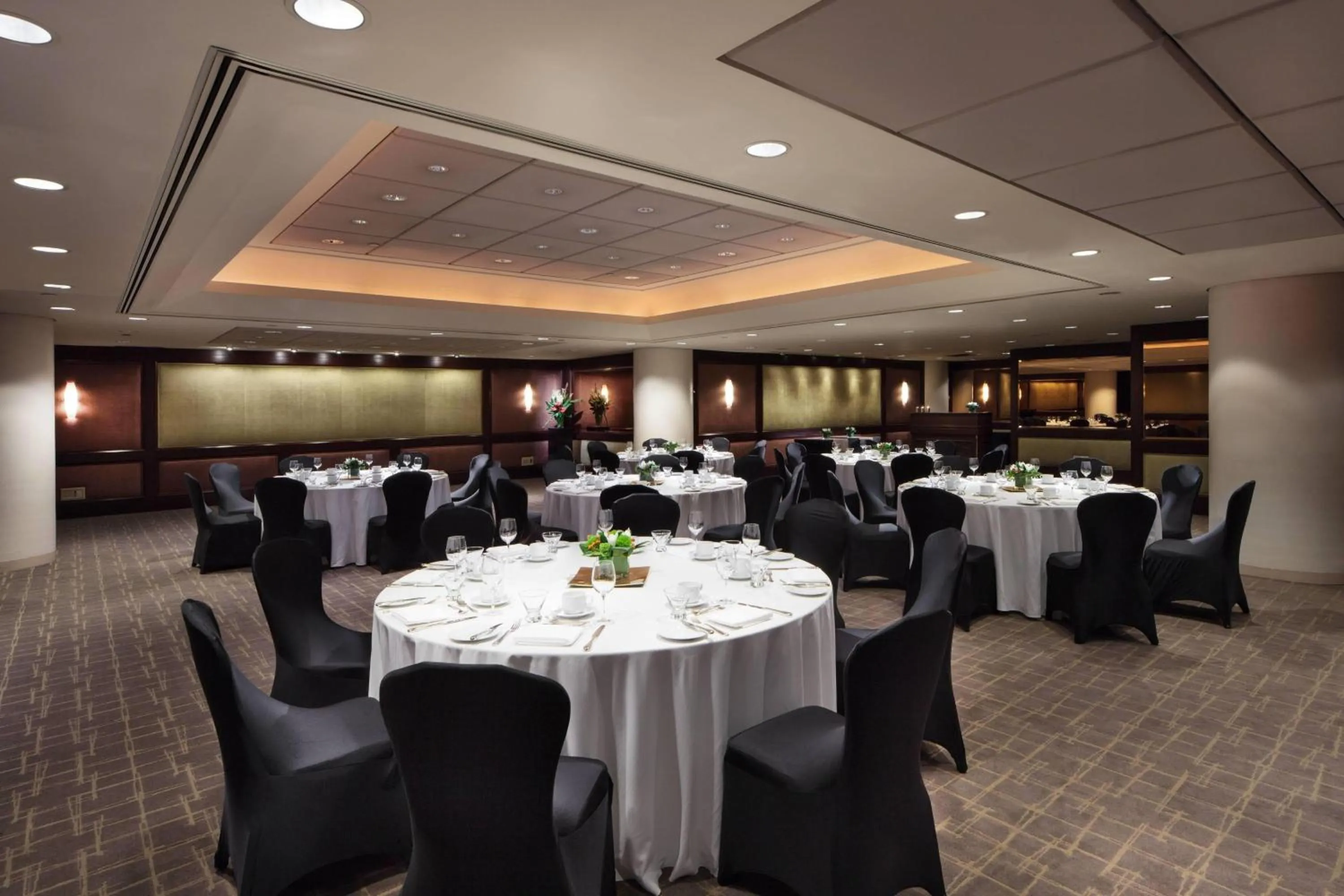 Lobby or reception in Metropolitan Hotel Vancouver