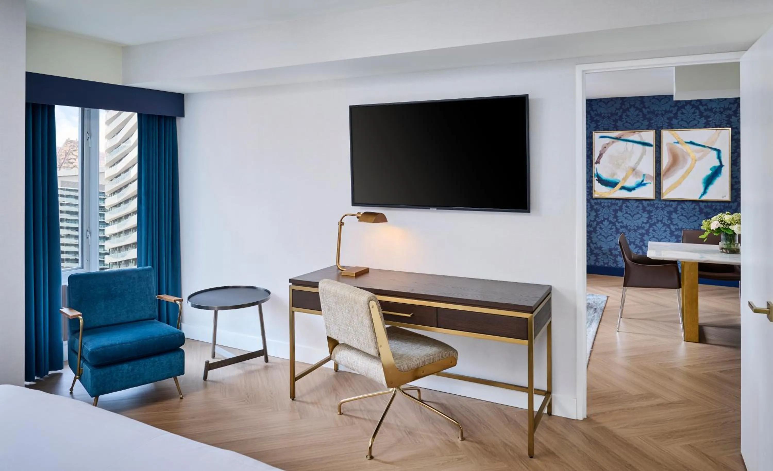 Bedroom in Pantages Hotel Toronto Centre