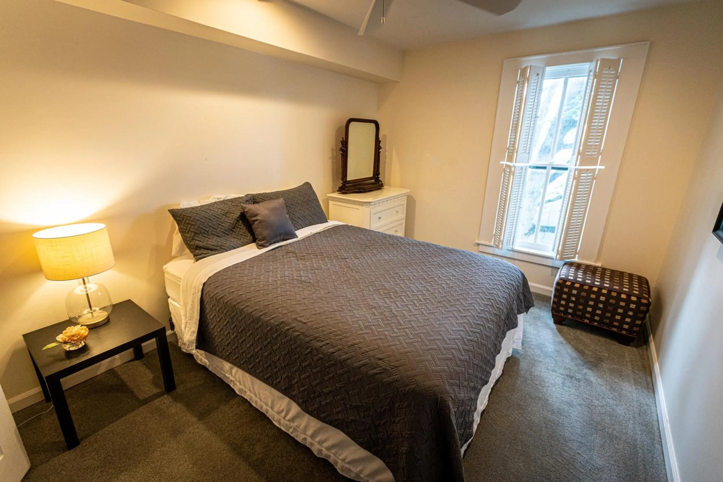 Bedroom, Bed in Washington Street Quarters