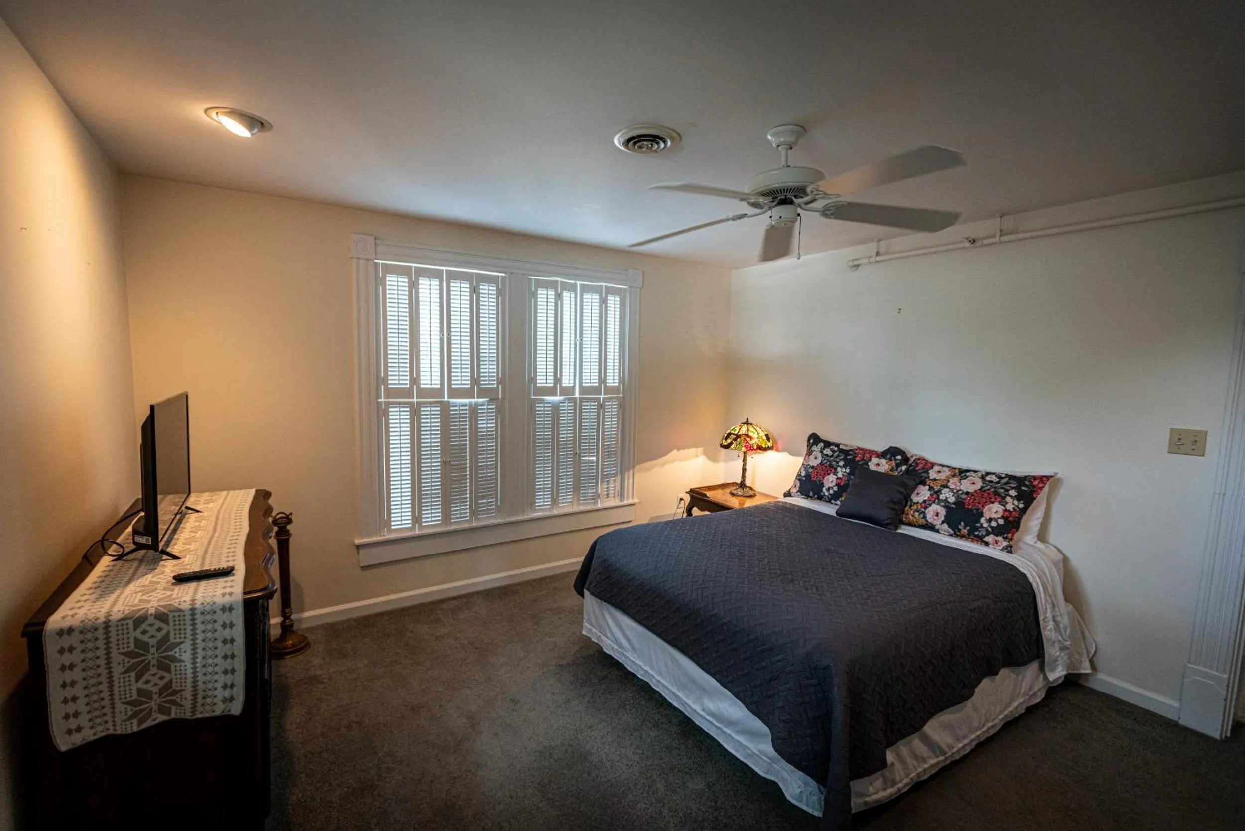 Bedroom, Bed in Washington Street Quarters