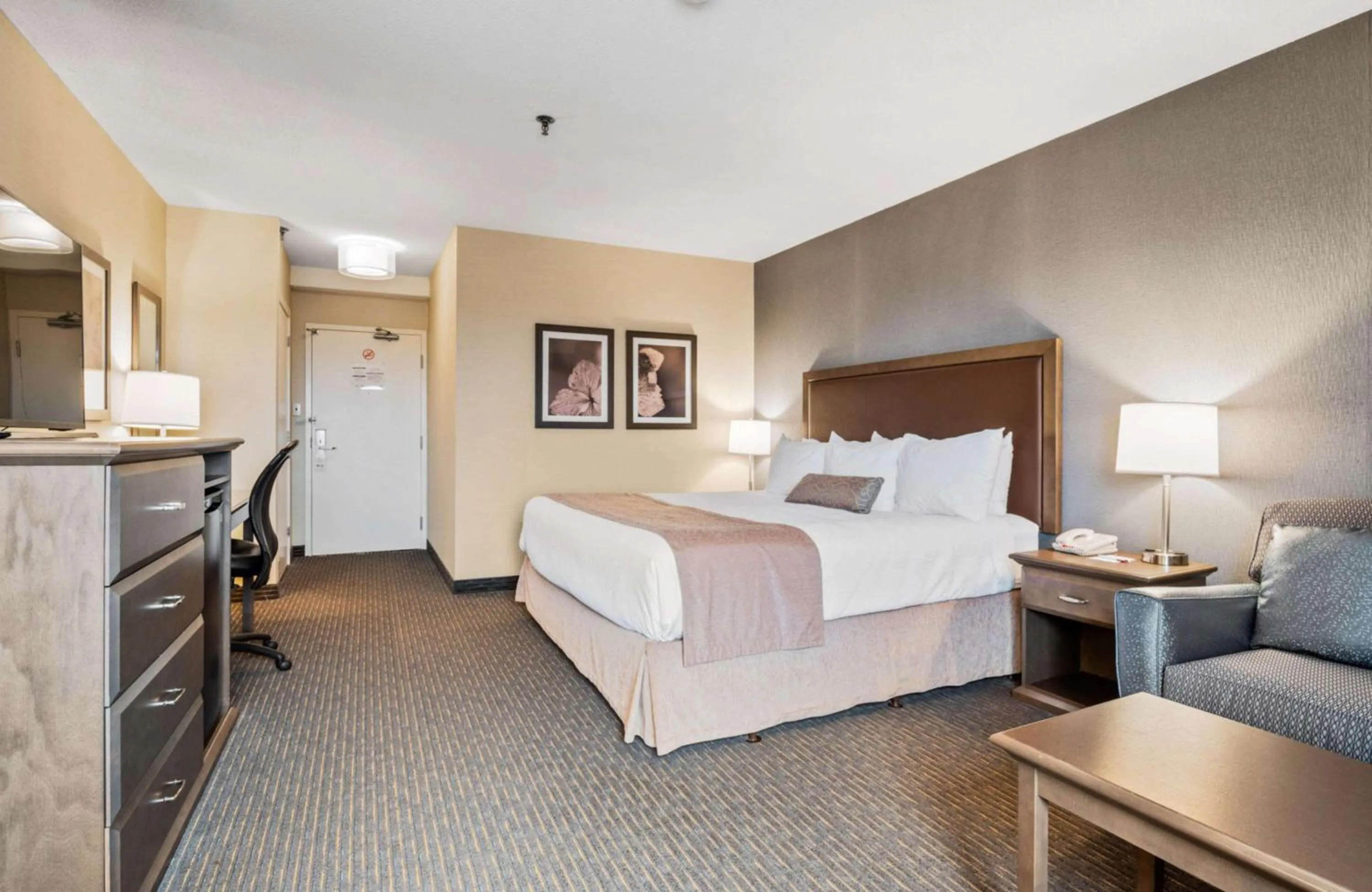 Bedroom, Bed in Best Western Plus Cairn Croft Hotel