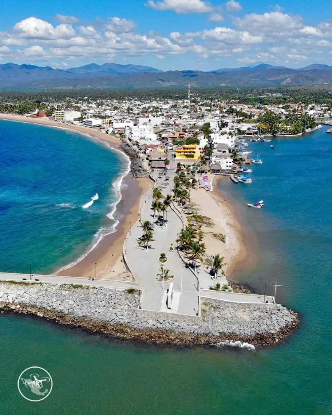 Hotel y Bungalows Bugambilias