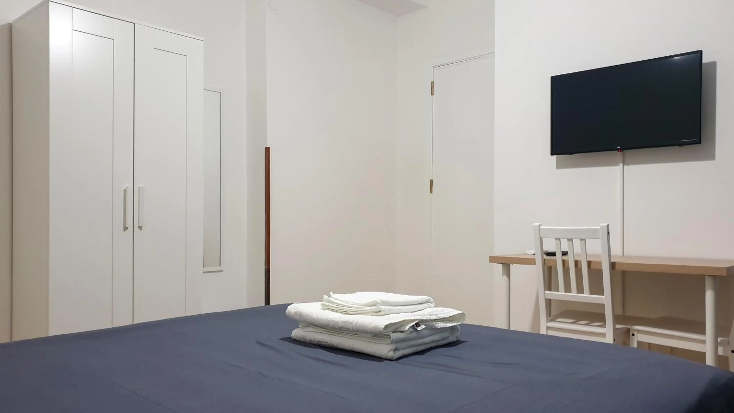 Bedroom, Bed in Sweet Home