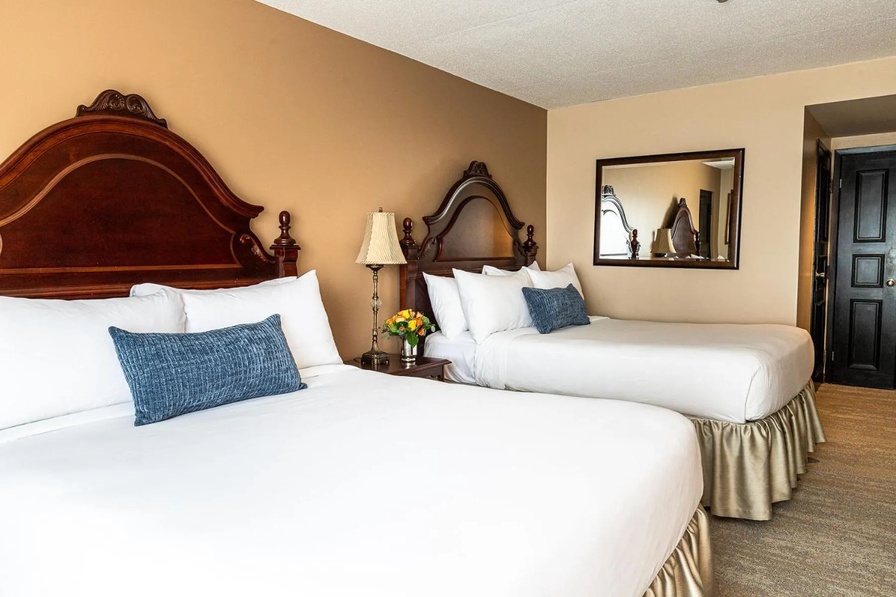 Bed in Old Stone Inn Boutique Hotel