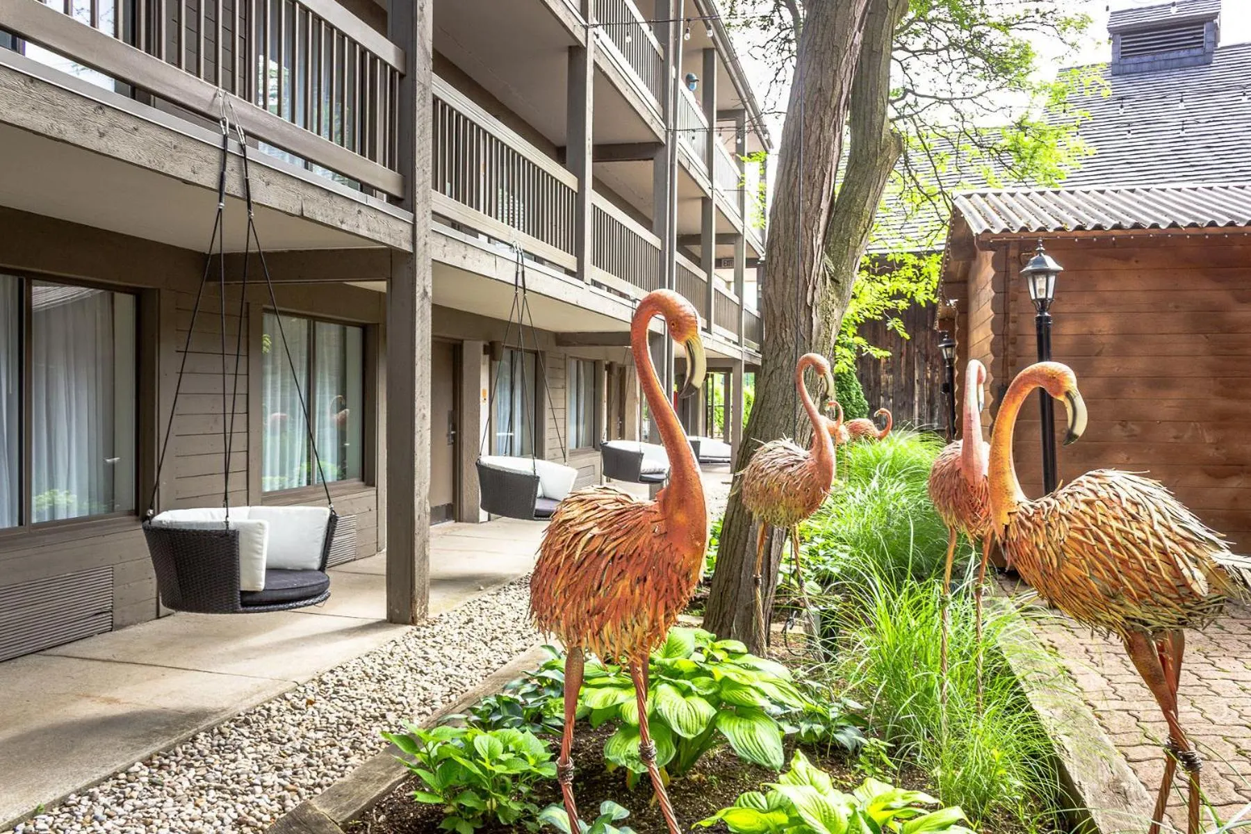 Inner courtyard view in Old Stone Inn Boutique Hotel