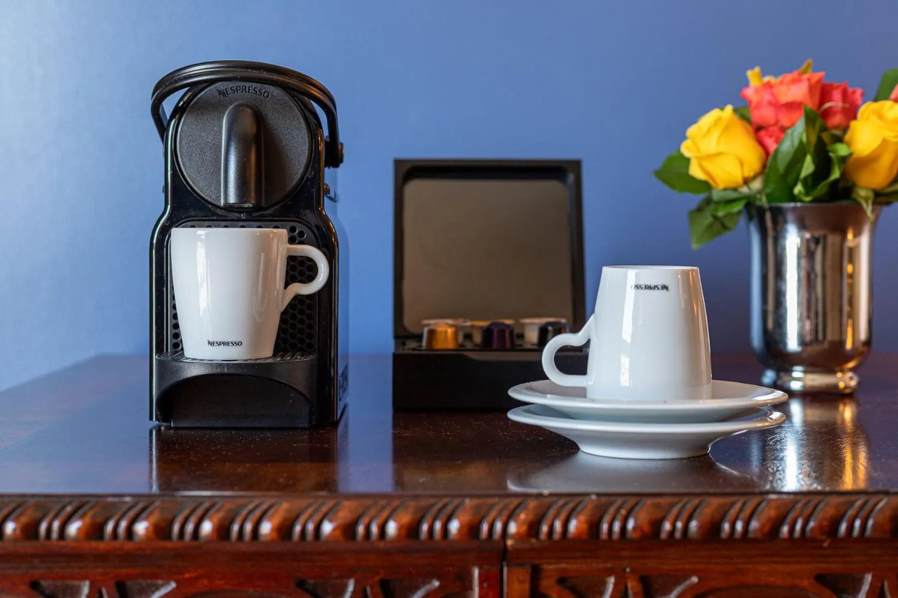 Coffee/tea facilities in Old Stone Inn Boutique Hotel