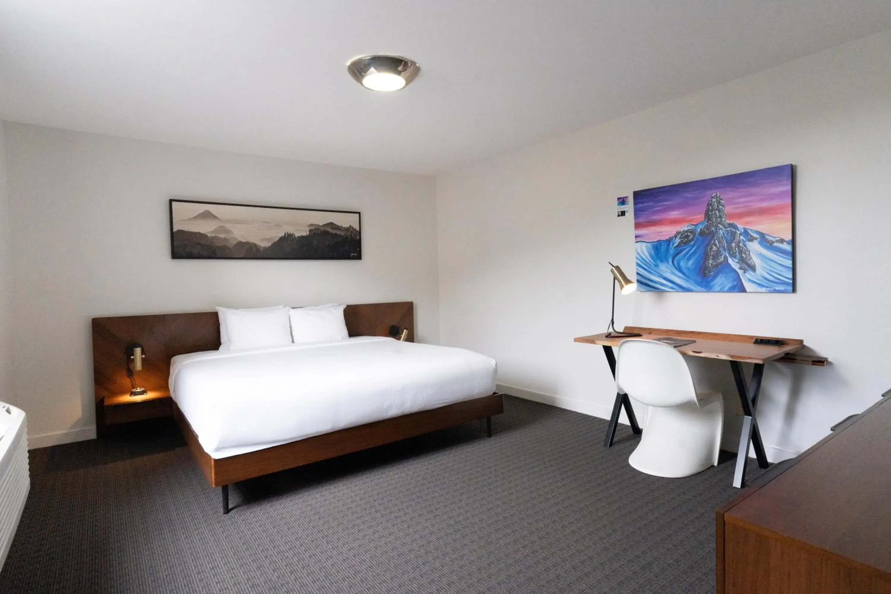 Bed in Adara Hotel Bed in Adara Hotel