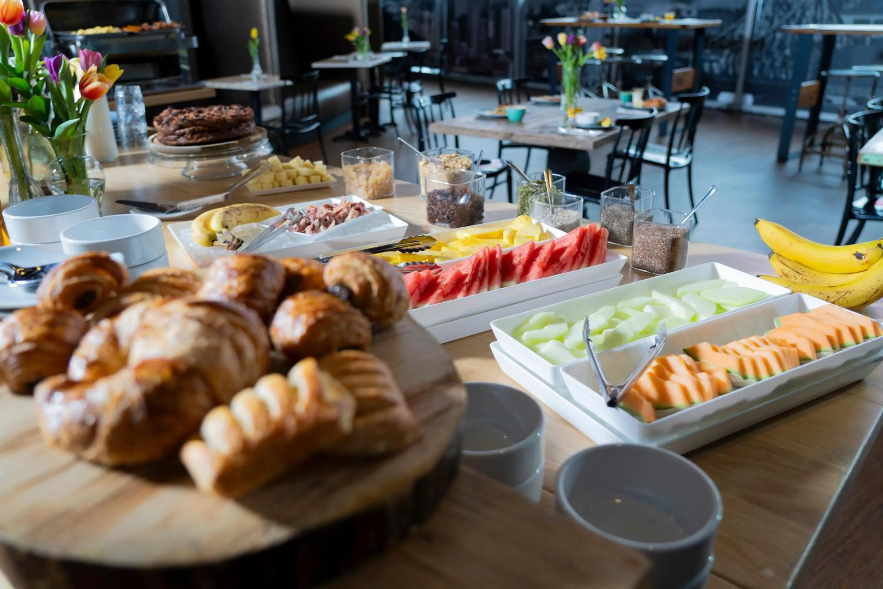 Breakfast in HOTEL10