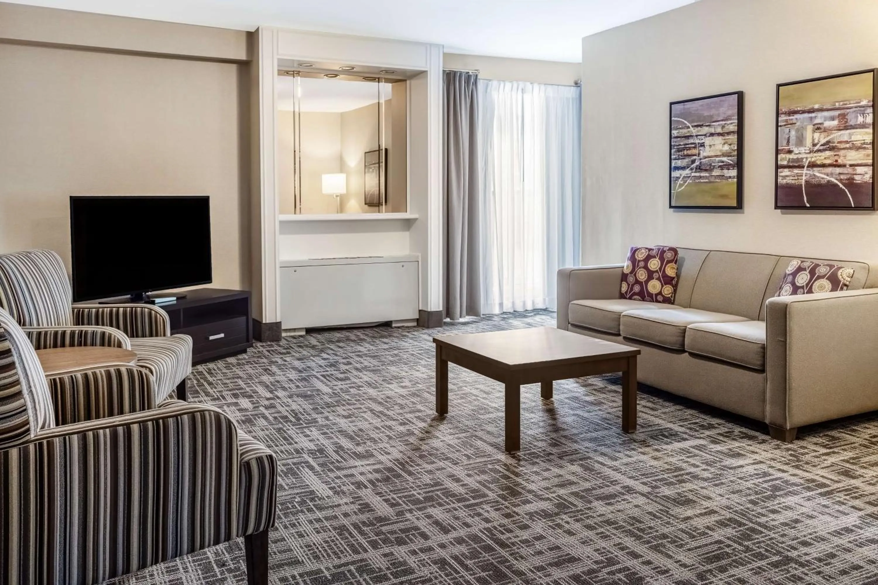 Photo of the whole room in Best Western Ville-Marie Montreal Hotel & Suites