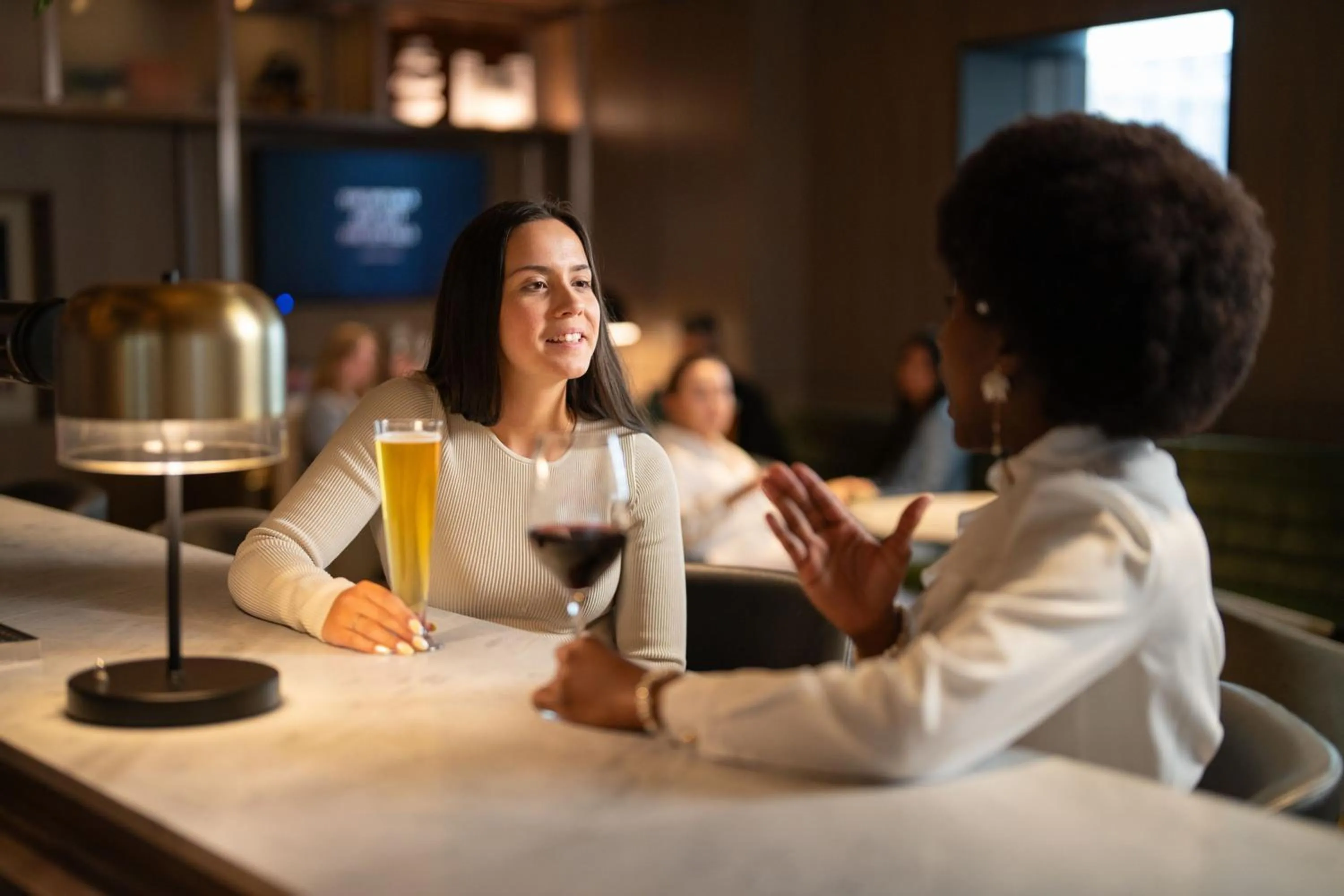 Lounge or bar in Sheraton Centre Toronto Hotel