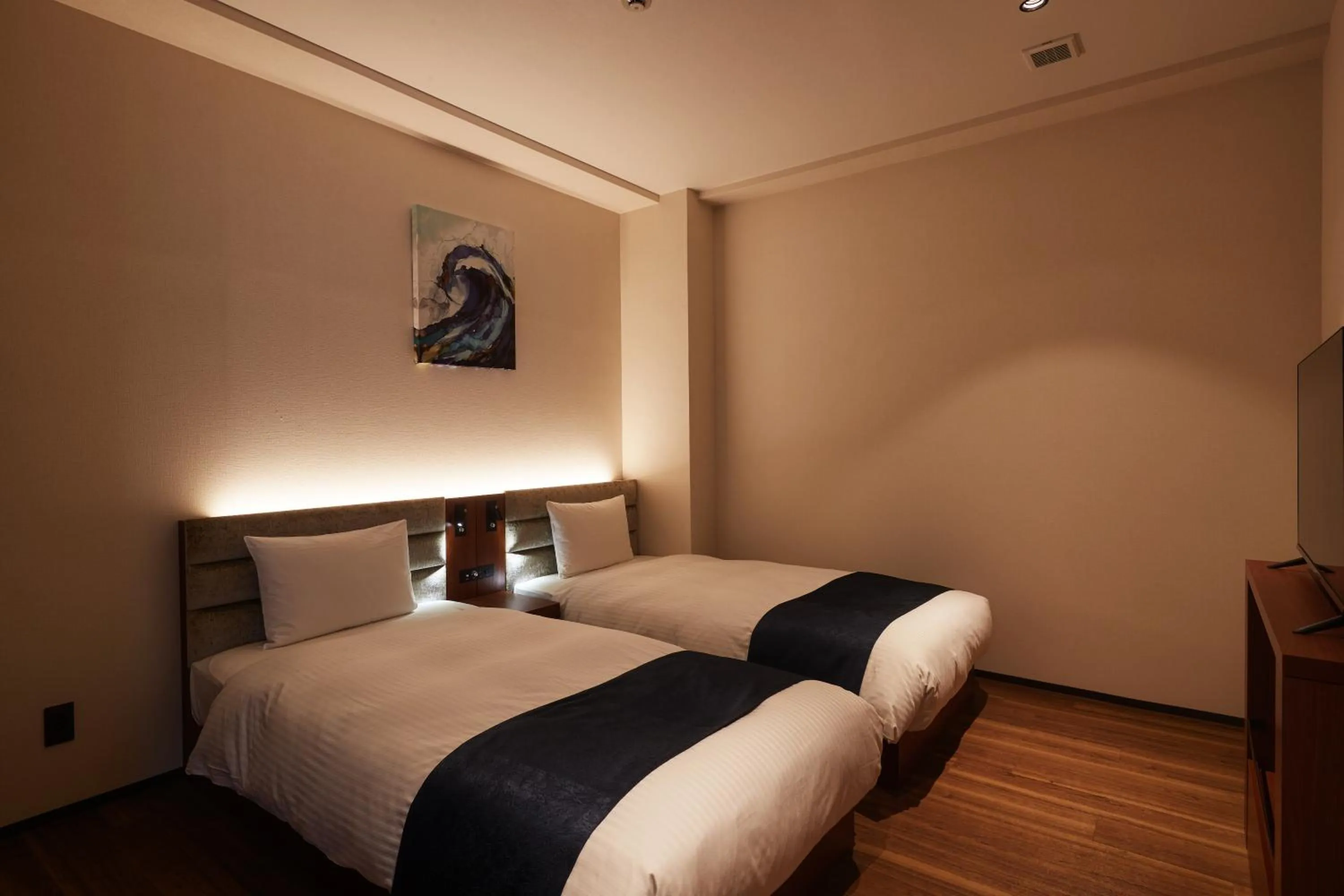 Photo of the whole room, Bed in THE GRAND HOTEL GINOWAN