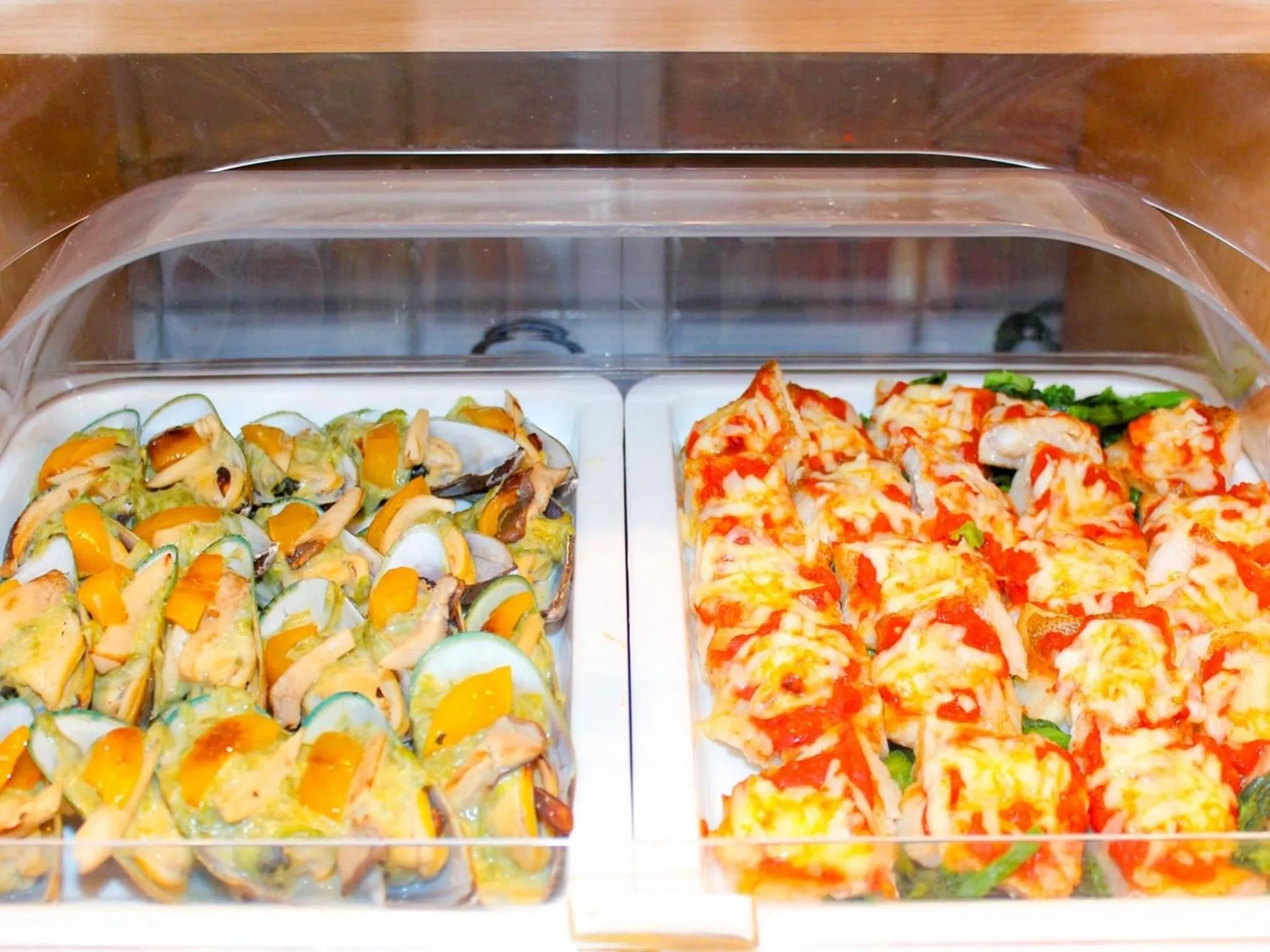 Dinner in THE GRAND HOTEL GINOWAN