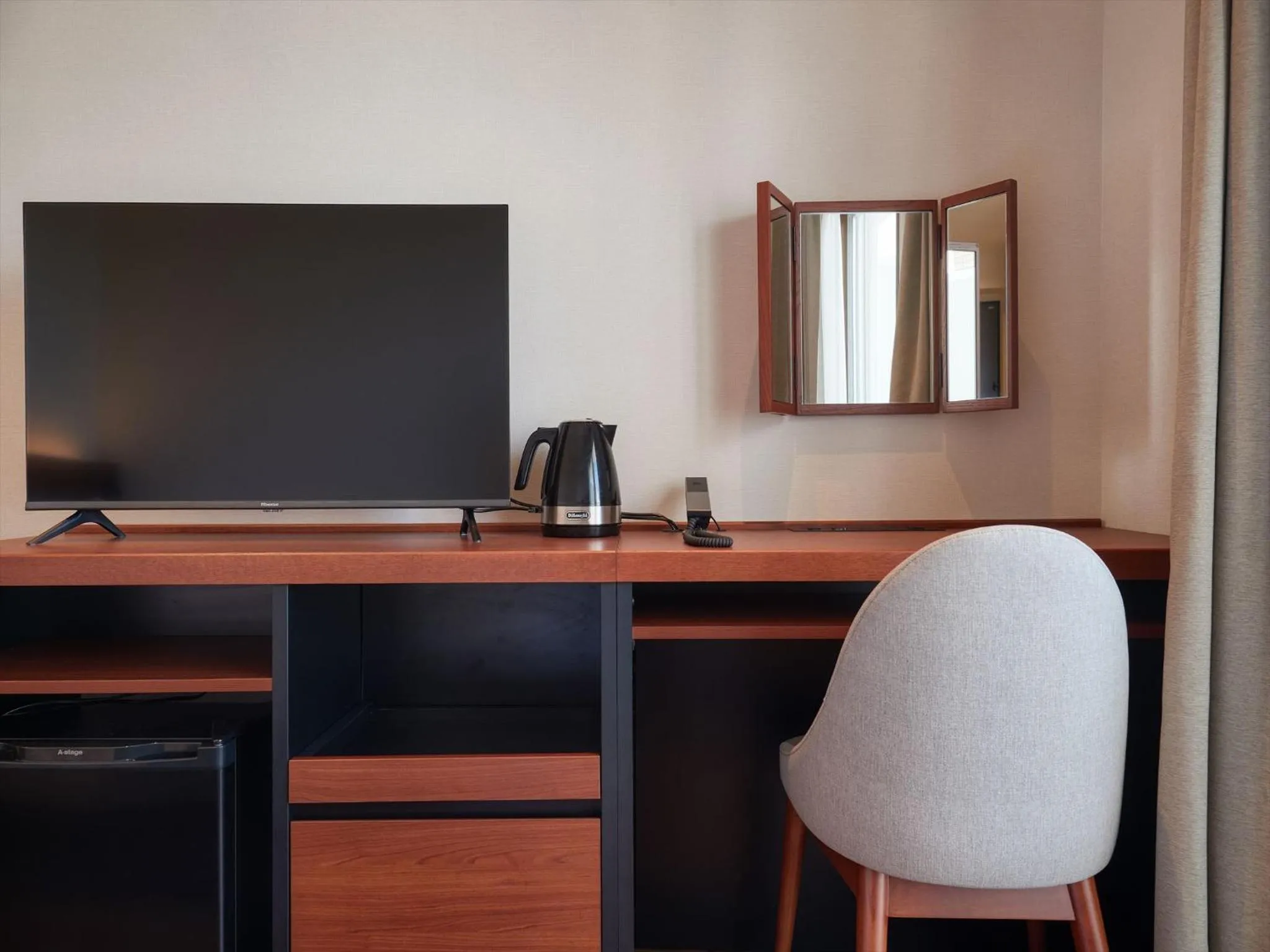 TV and multimedia in THE GRAND HOTEL GINOWAN