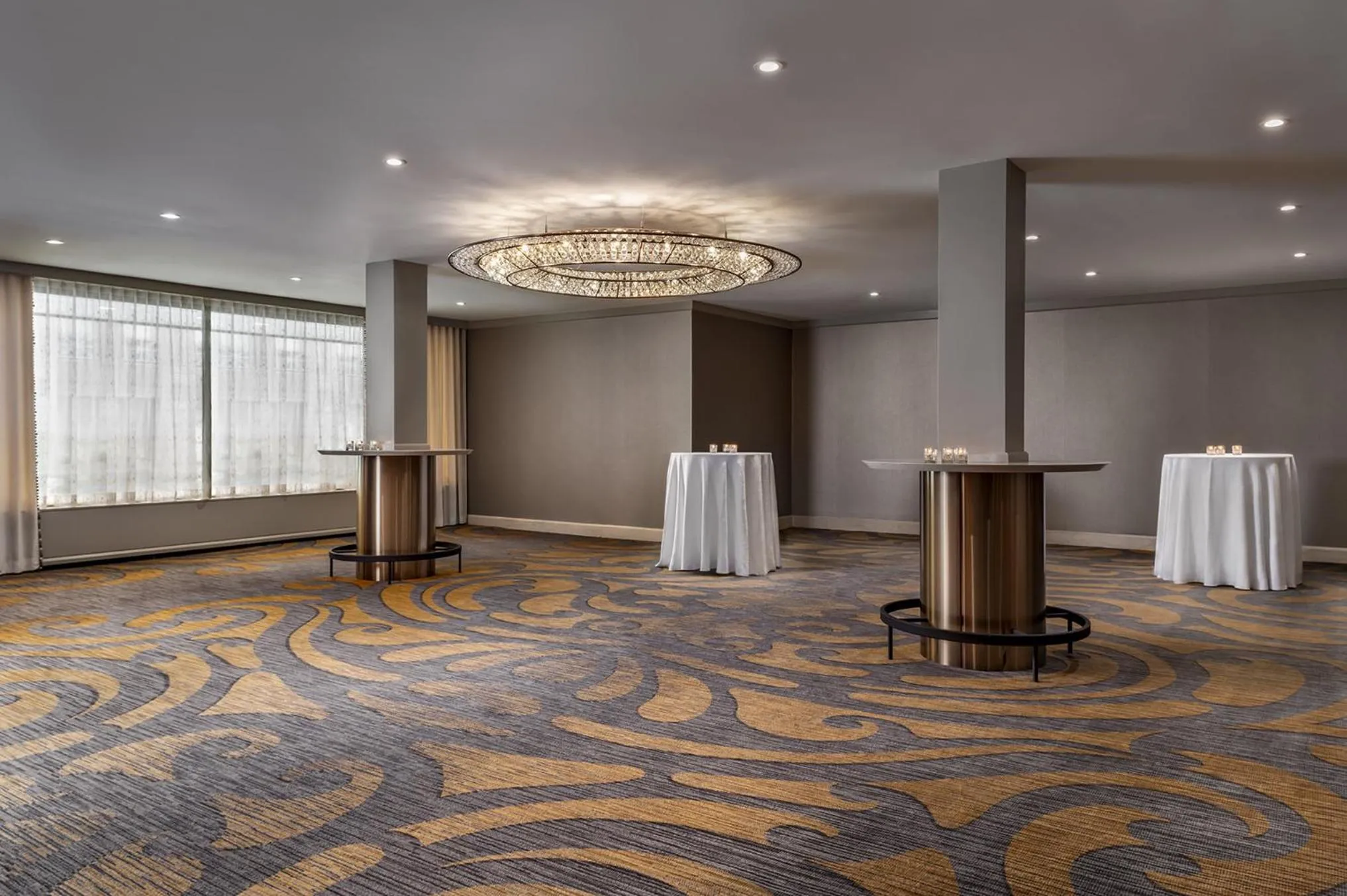 Meeting/conference room in The Omni King Edward Hotel