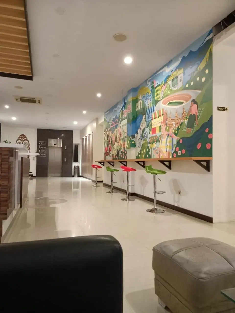 Restaurant/places to eat in Front One Green Boutique Hotel Abepura Restaurant/places to eat in Front One Green Boutique Hotel Abepura