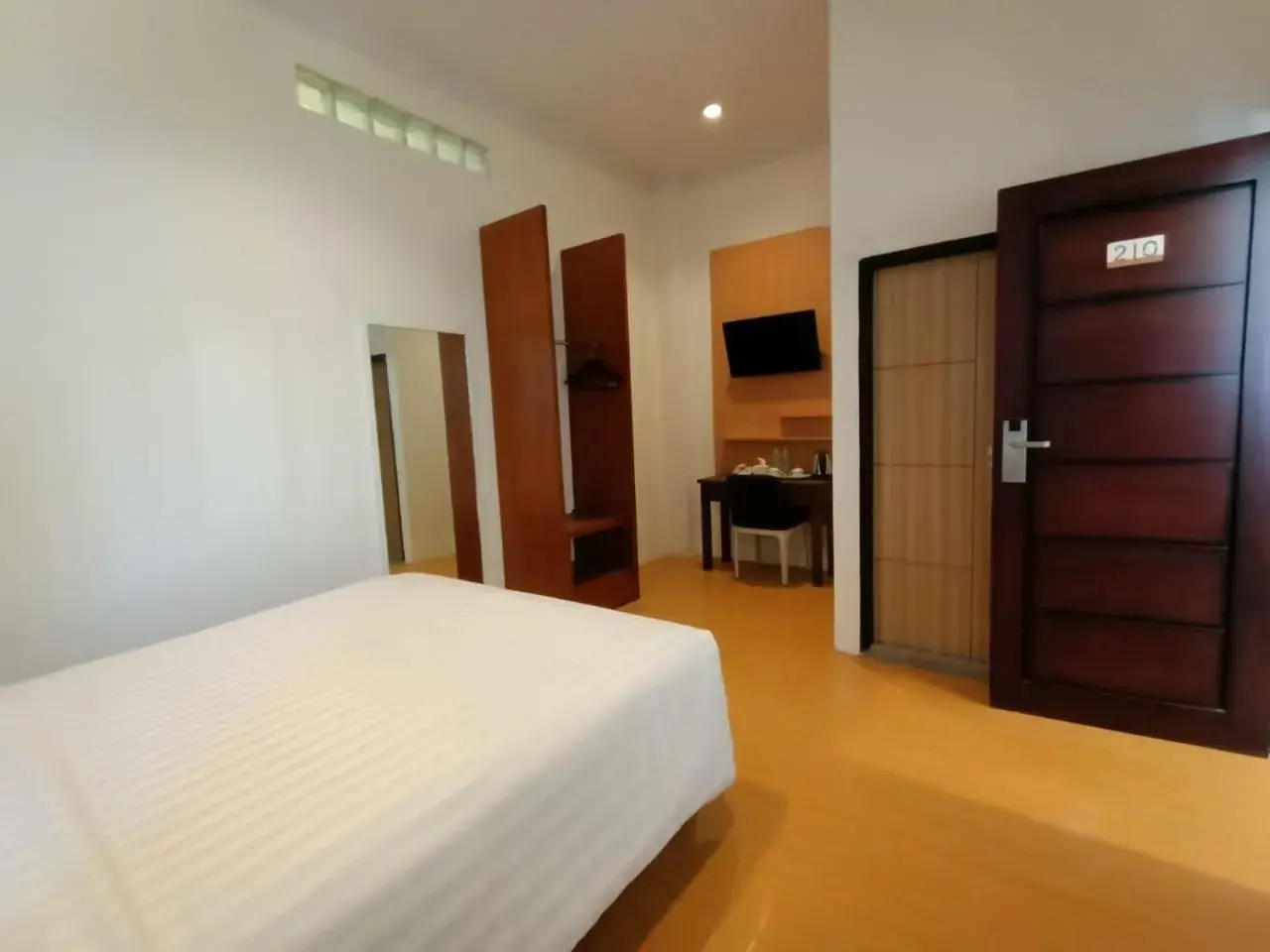 Bedroom, Bed in Front One Green Boutique Hotel Abepura Bedroom, Bed in Front One Green Boutique Hotel Abepura
