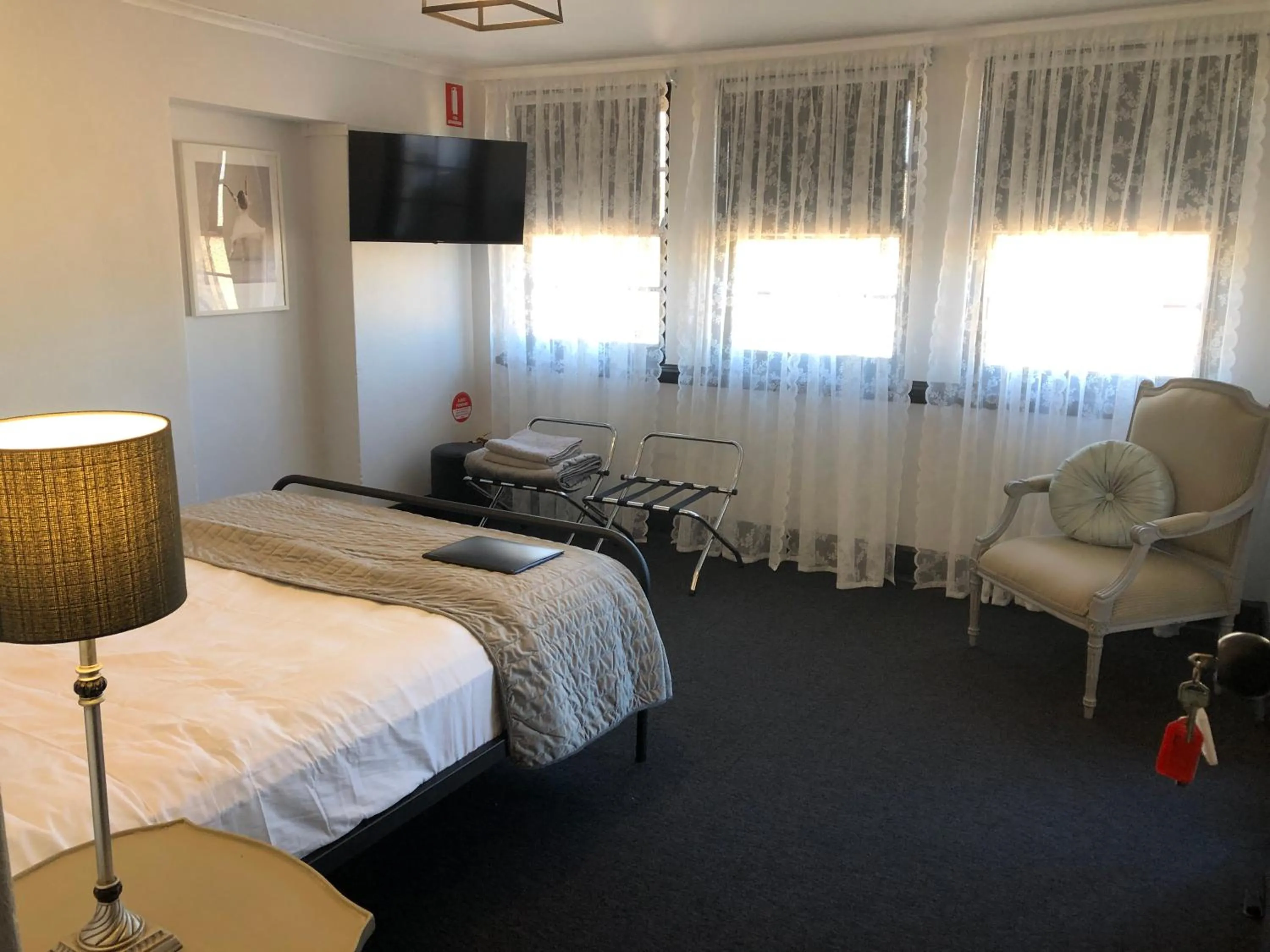 Bedroom, Bed in Toodyay Manor