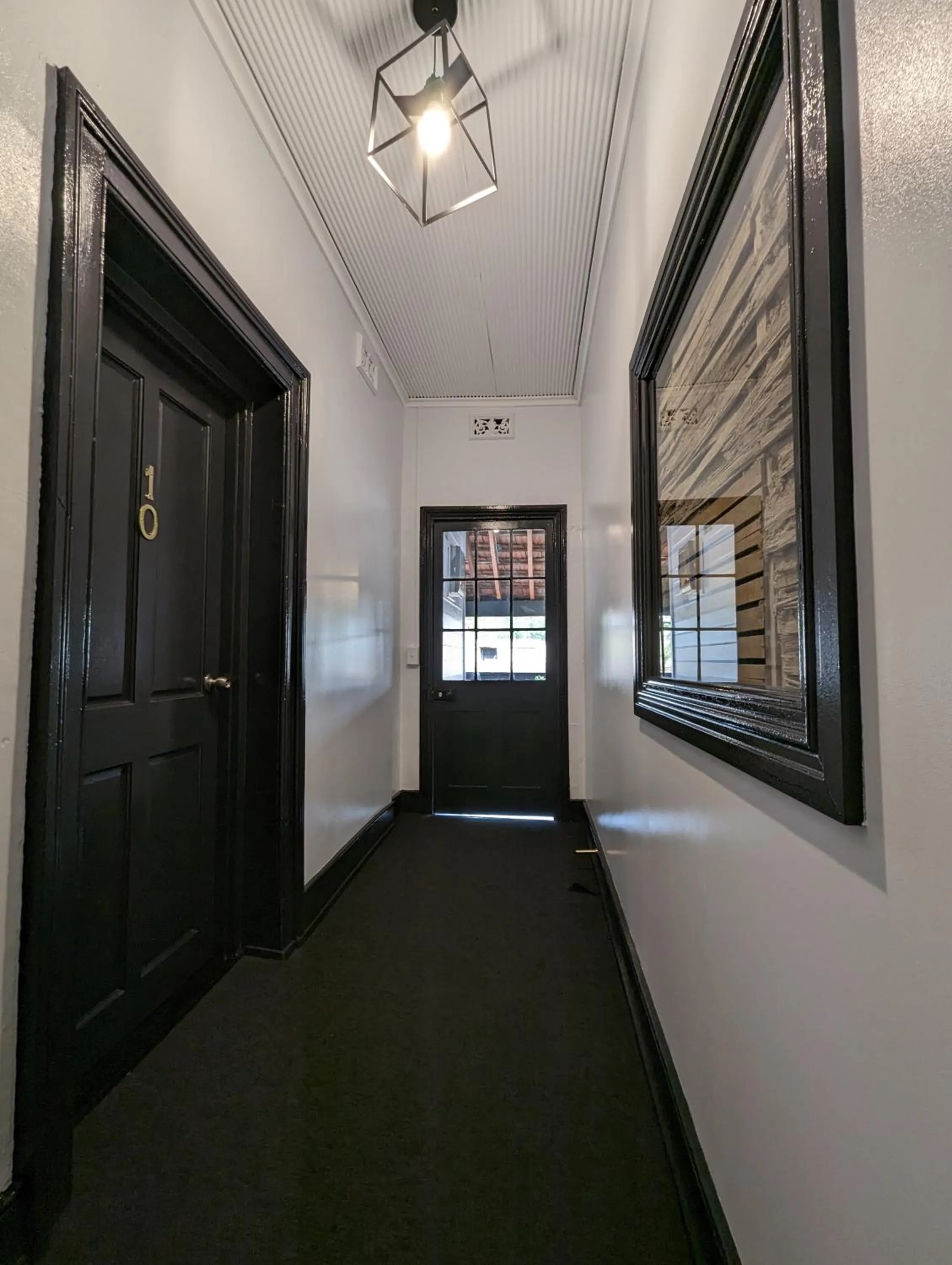 Property building in Toodyay Manor