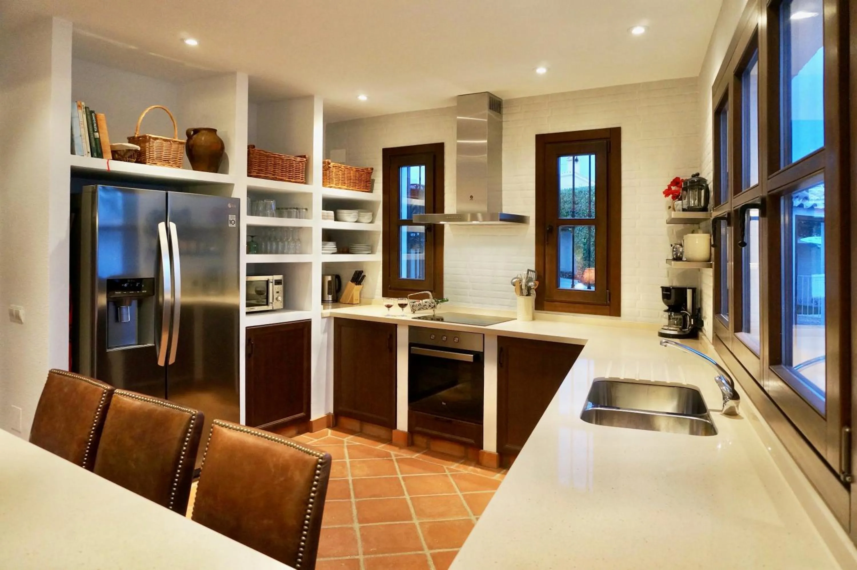 Property building in Casa Alba