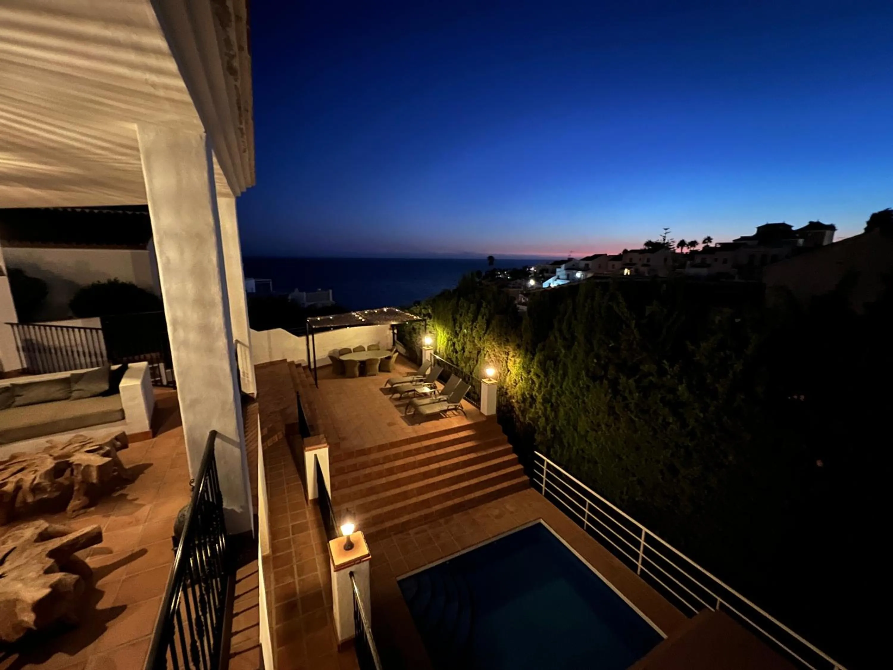 Property building in Casa Alba