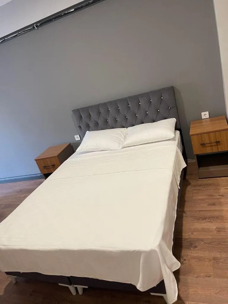 Bed in Almin Apart Hotel