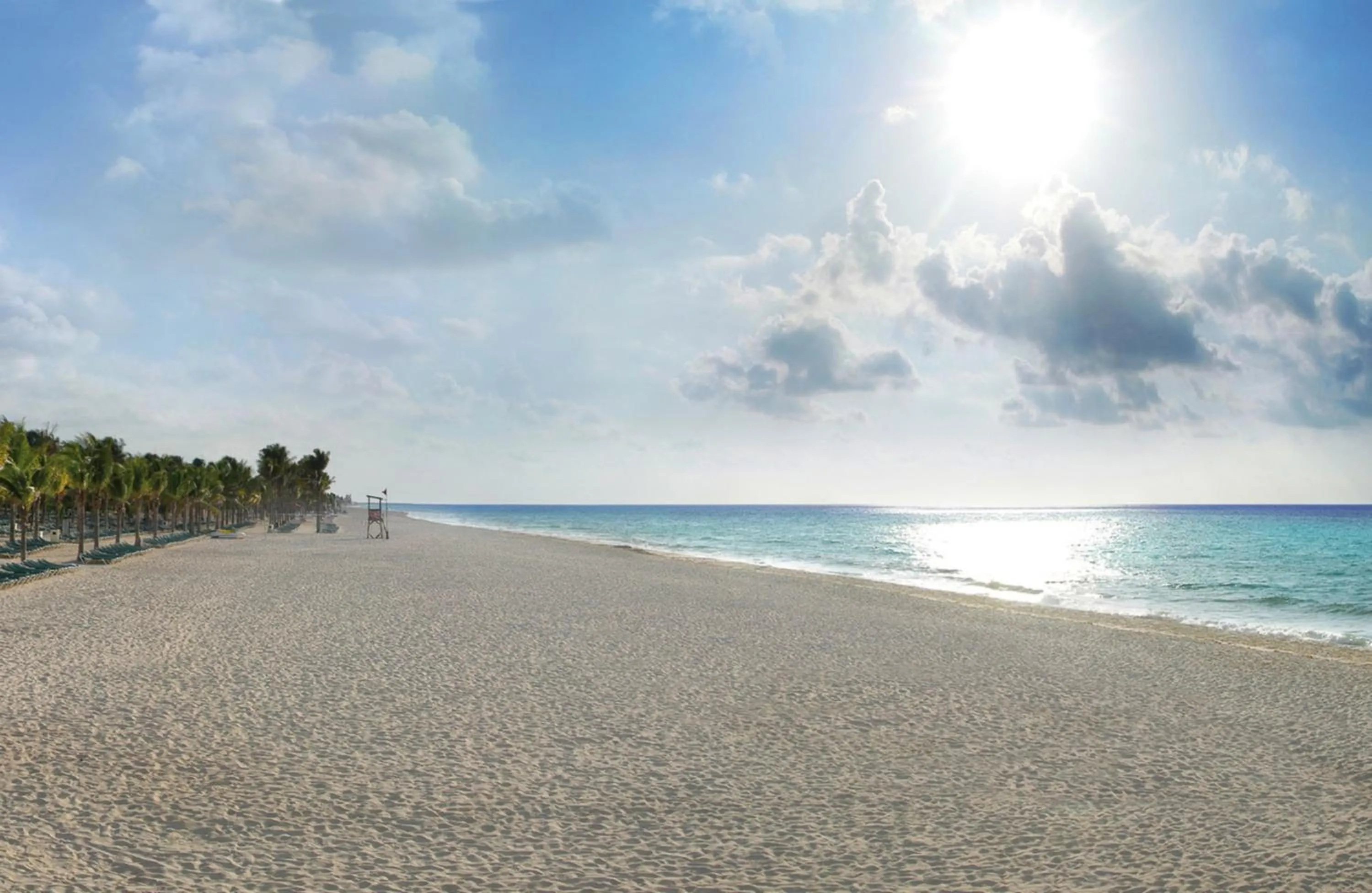Beach in Riu Yucatan - All Inclusive