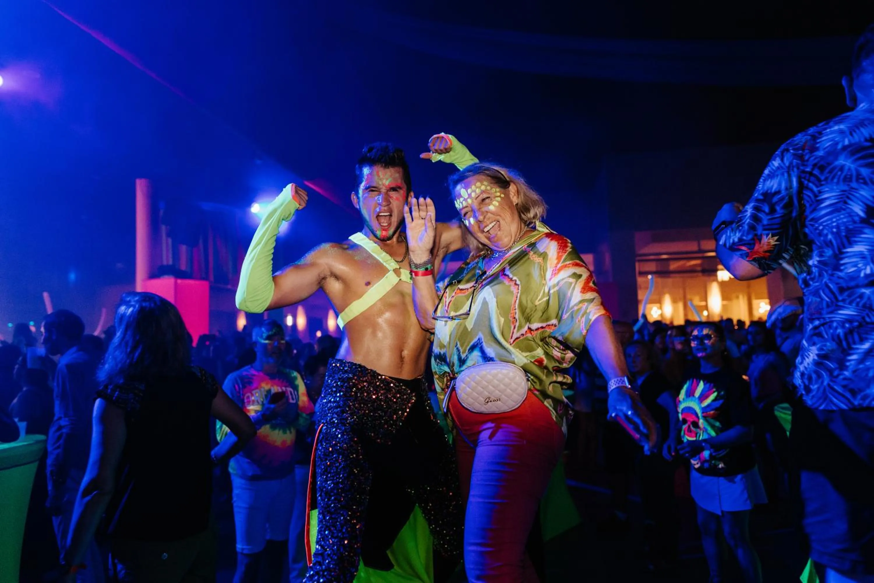 Evening entertainment in Riu Yucatan - All Inclusive