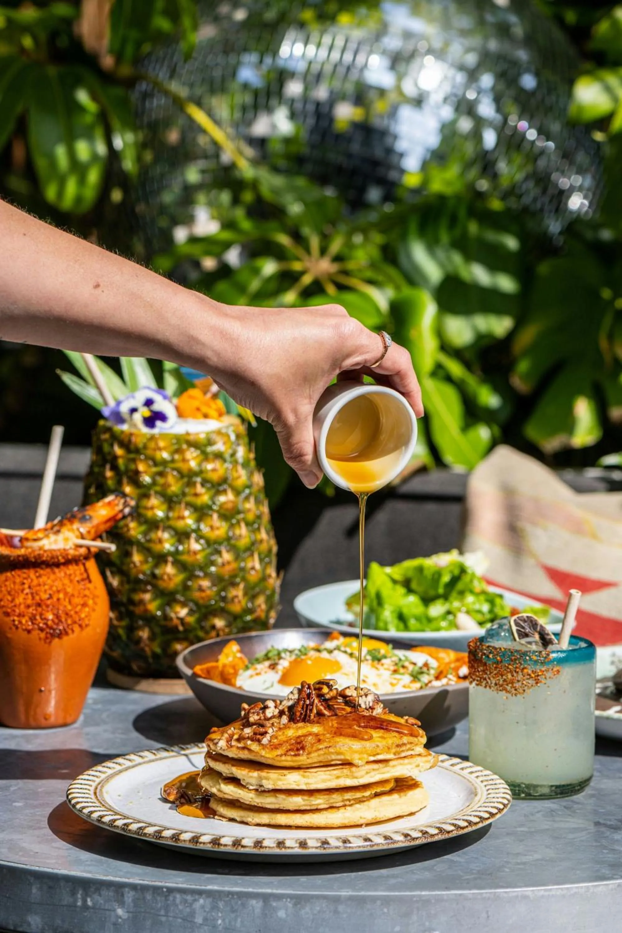 Restaurant/places to eat in HOLLYWOOD VOLUME, a Tribute Portfolio Hotel