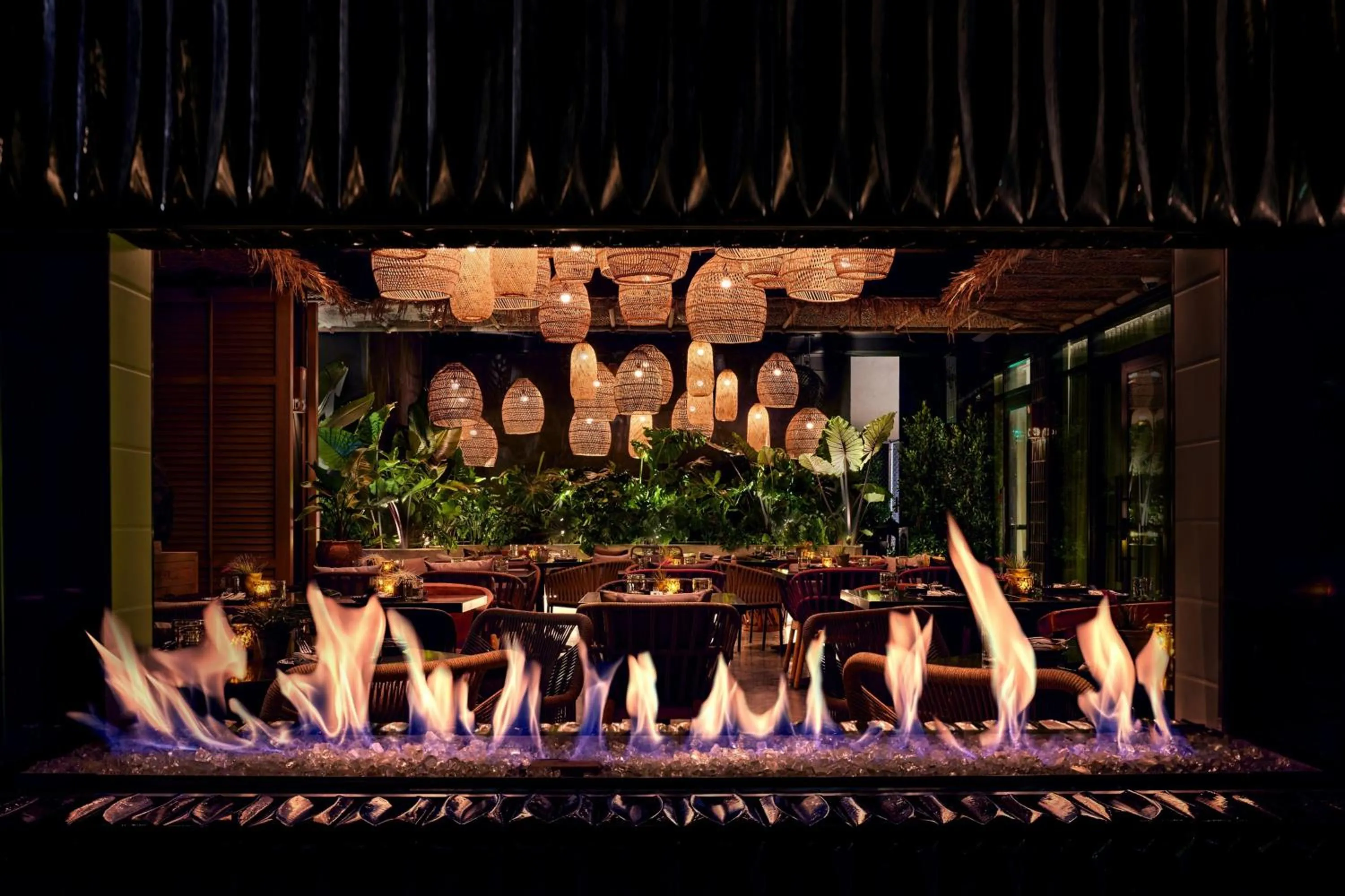 Restaurant/places to eat in HOLLYWOOD VOLUME, a Tribute Portfolio Hotel