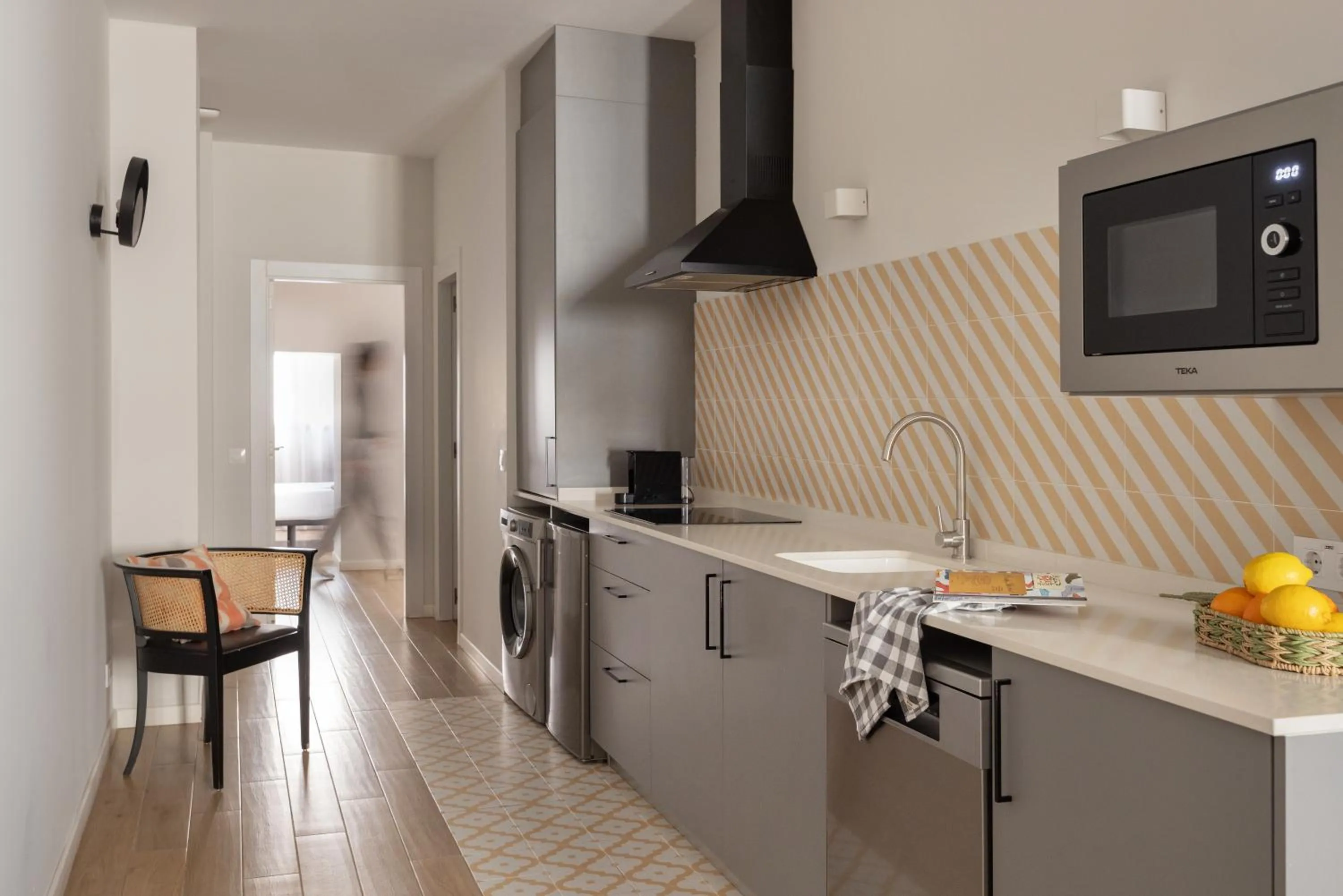 Kitchen or kitchenette in Líbere Valencia Jardín Botánico