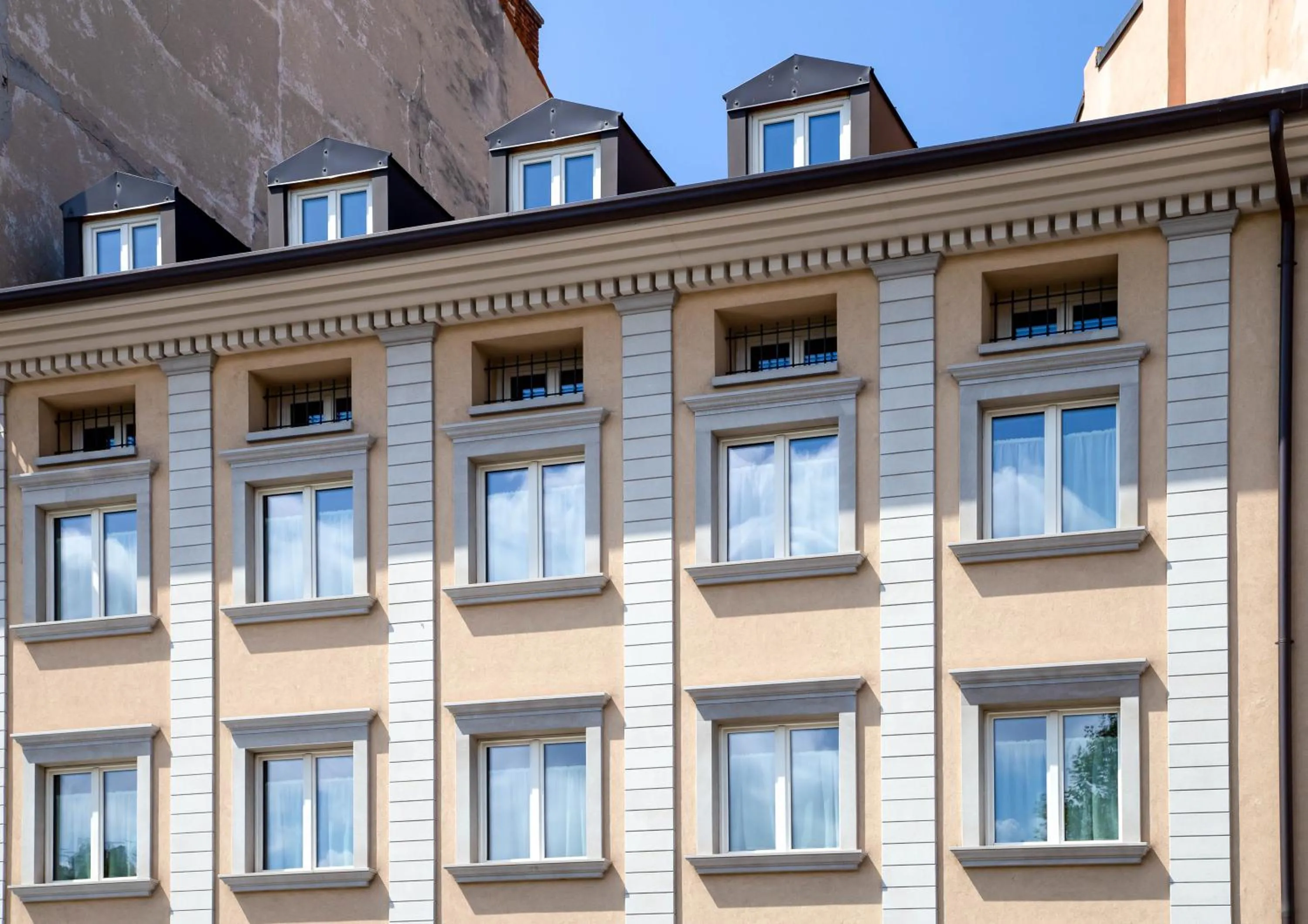 Property building in Residence Garibaldi