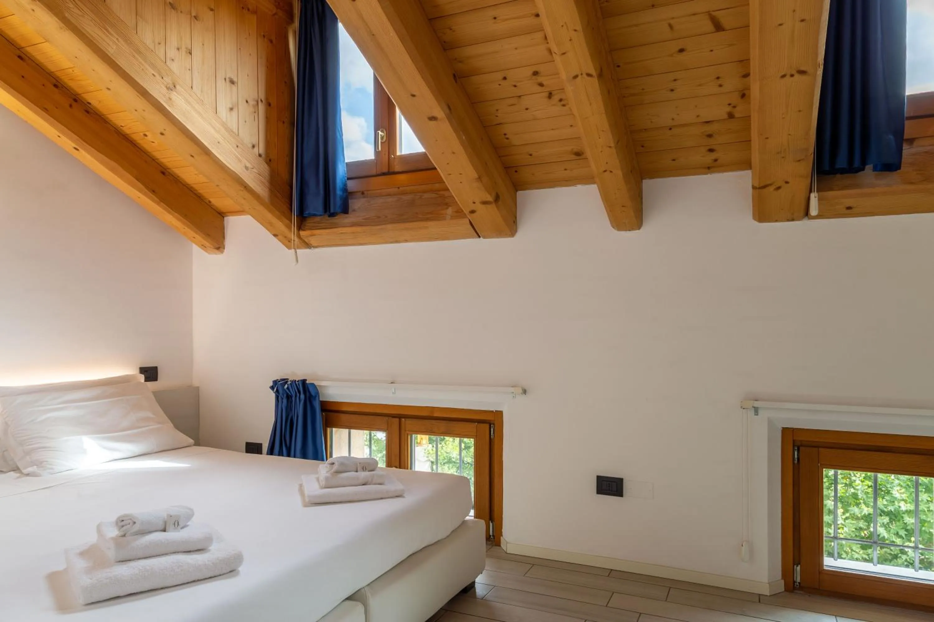 Bedroom, Bed in Residence Garibaldi