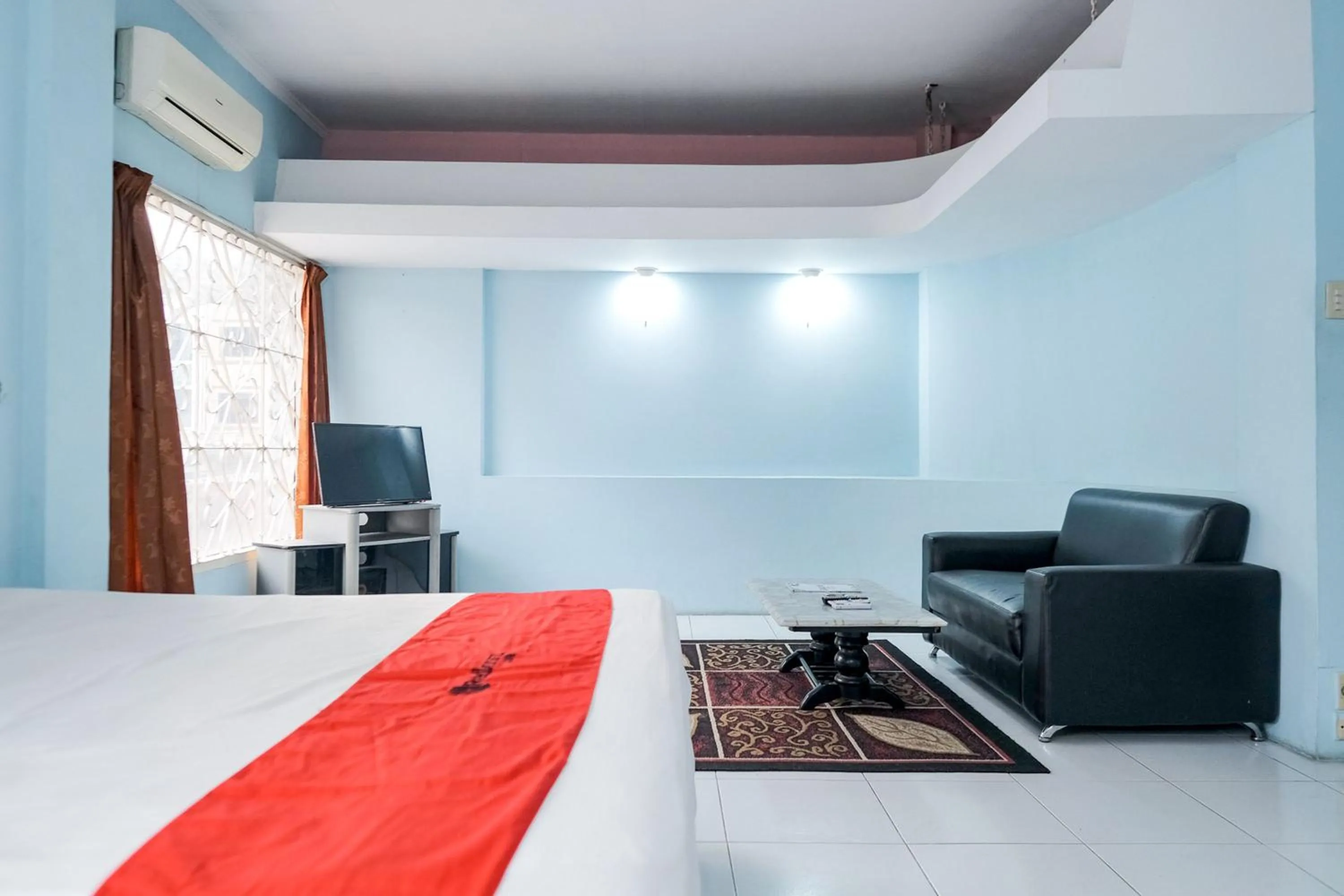 Bedroom in RedDoorz Plus @ Jalan Iskandar Muda Medan