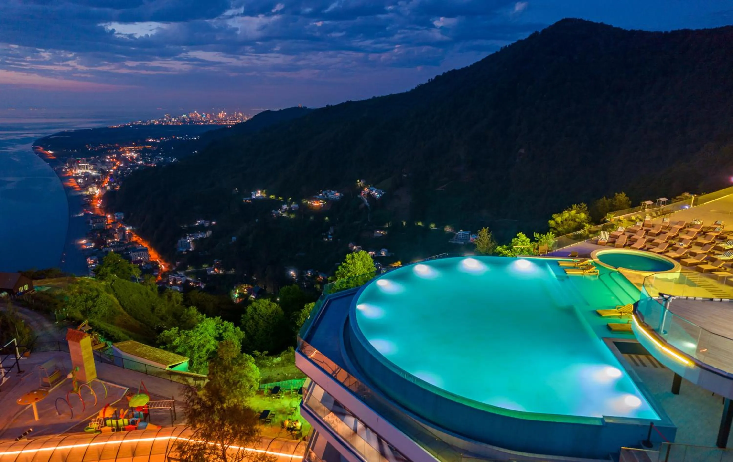 Pool view in Litz Resort