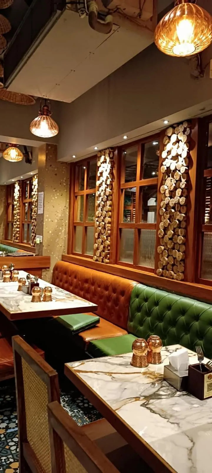 Restaurant/places to eat in SriKrishna Paradise Hotel Thane Navi Mumbai