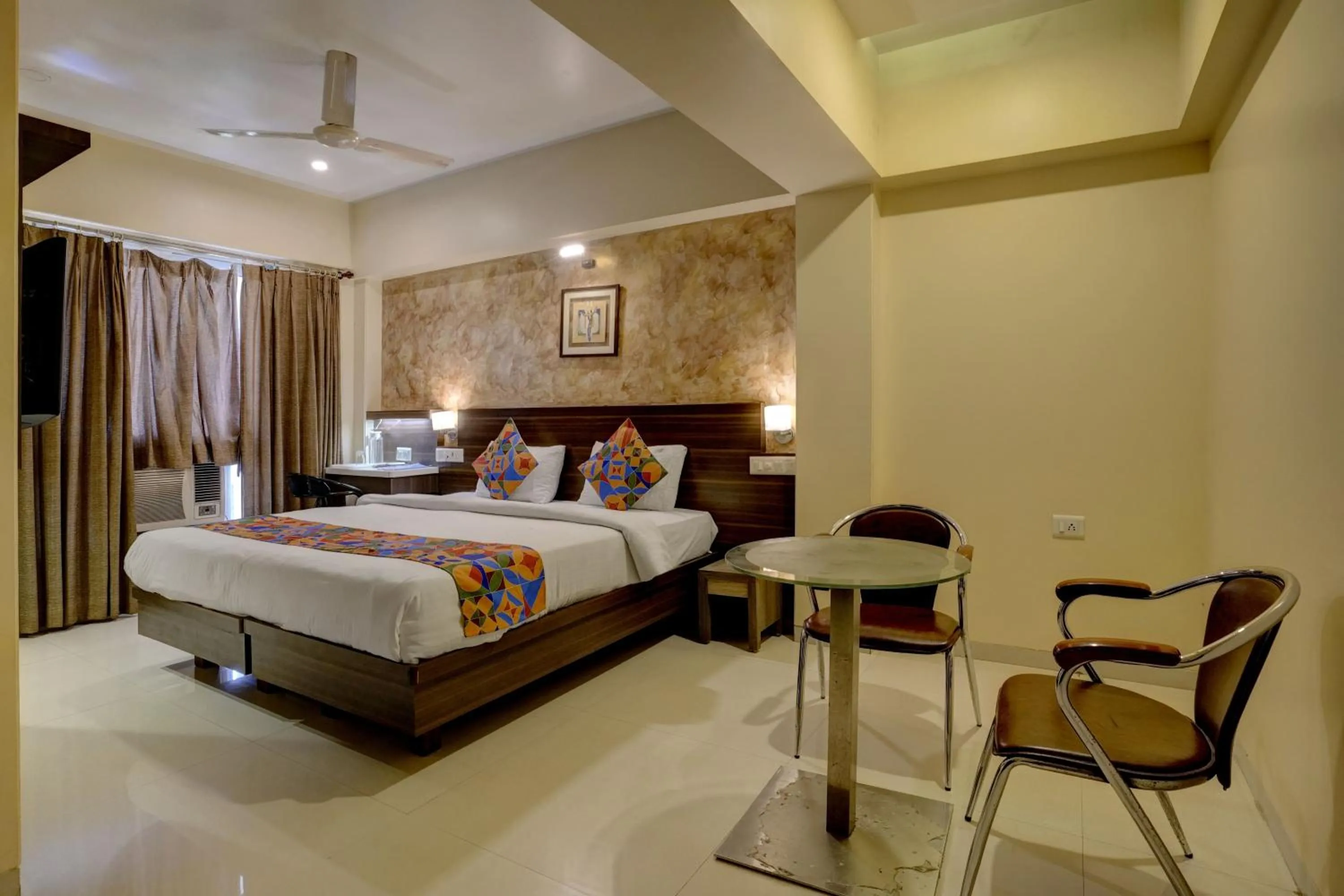 Bed in SriKrishna Paradise Hotel Thane Navi Mumbai