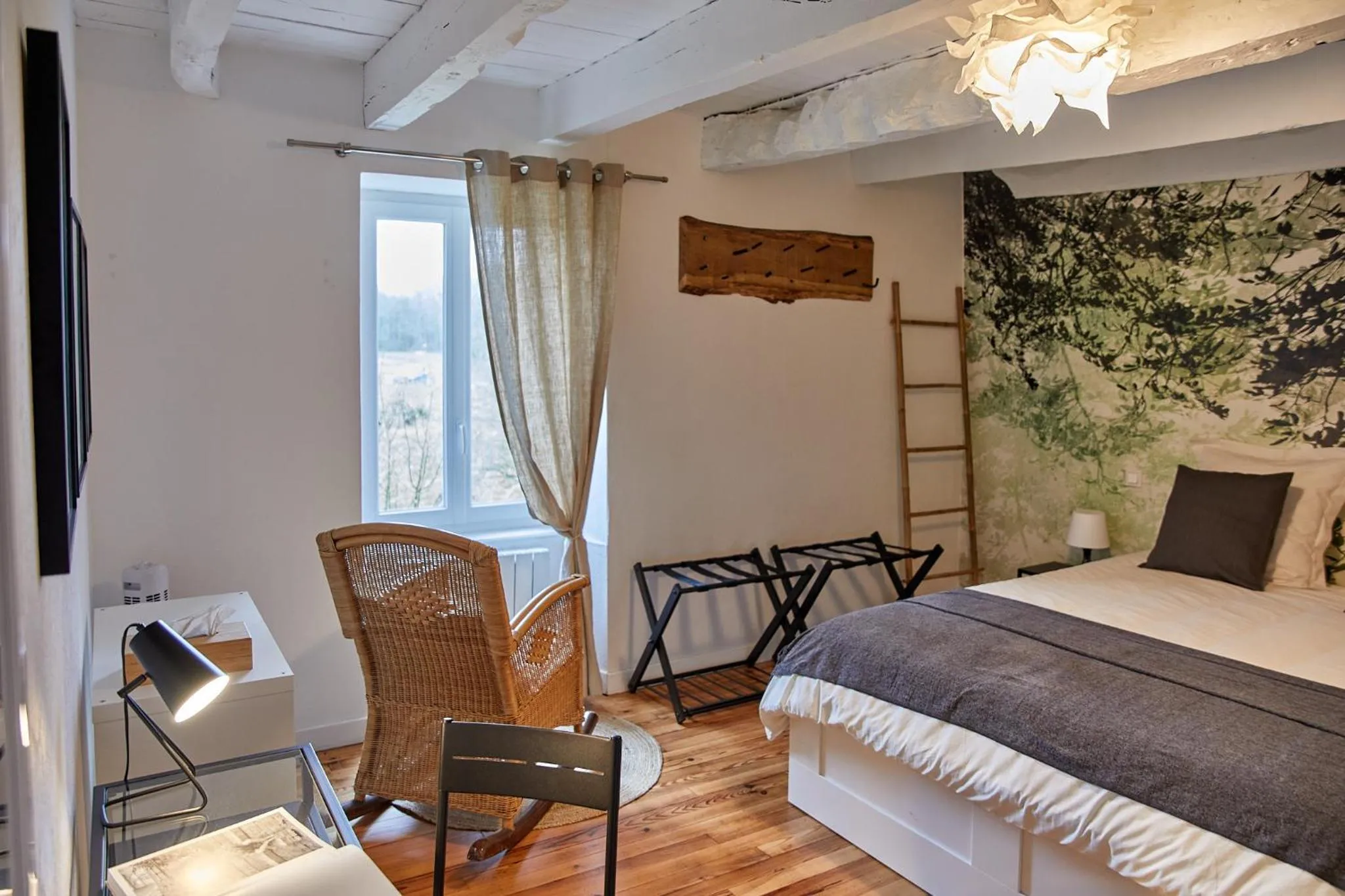 Photo of the whole room, Bed in La Breizhidence