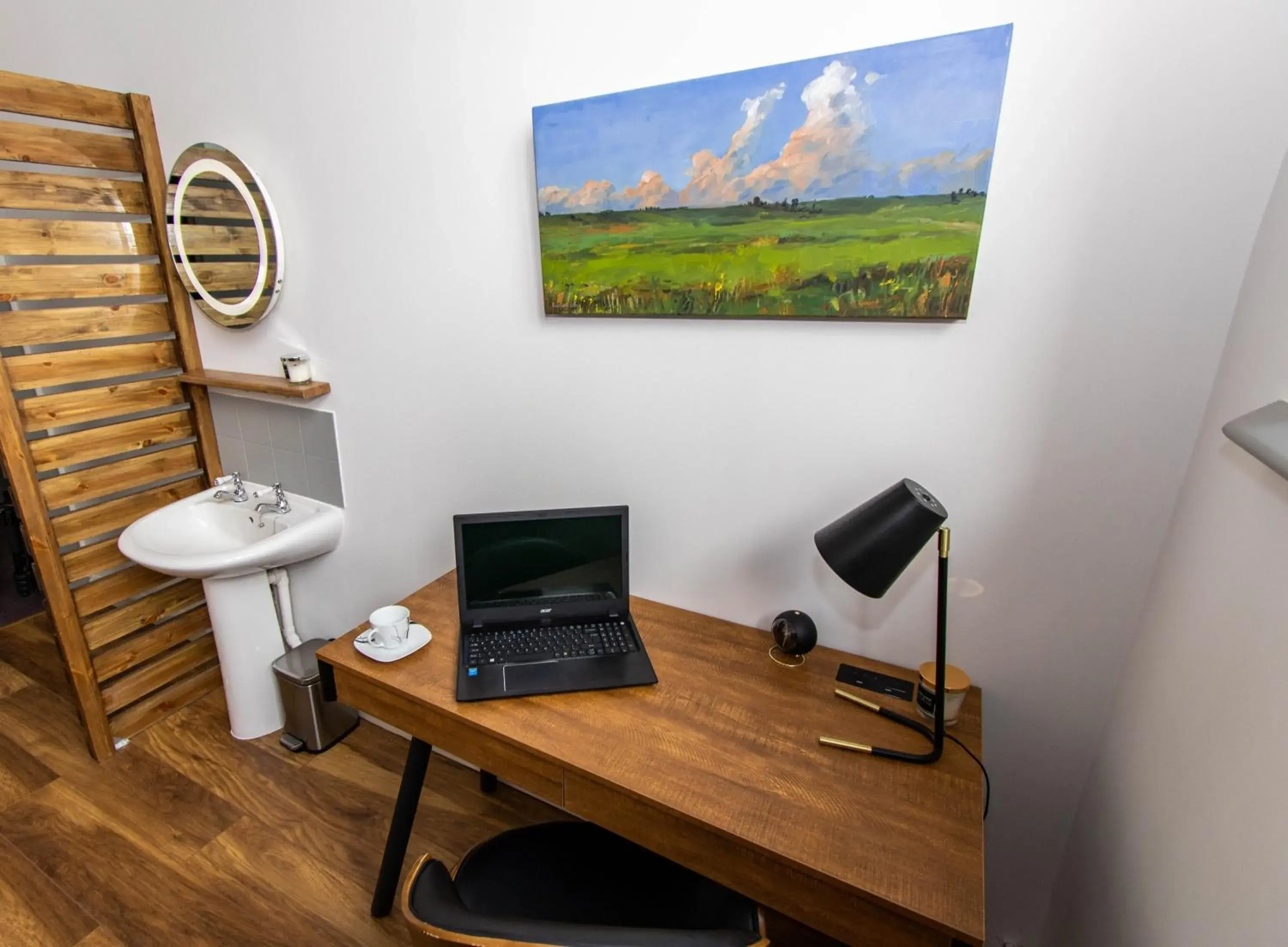 Small Double Room in CADeS accommodation Small Double Room in CADeS accommodation