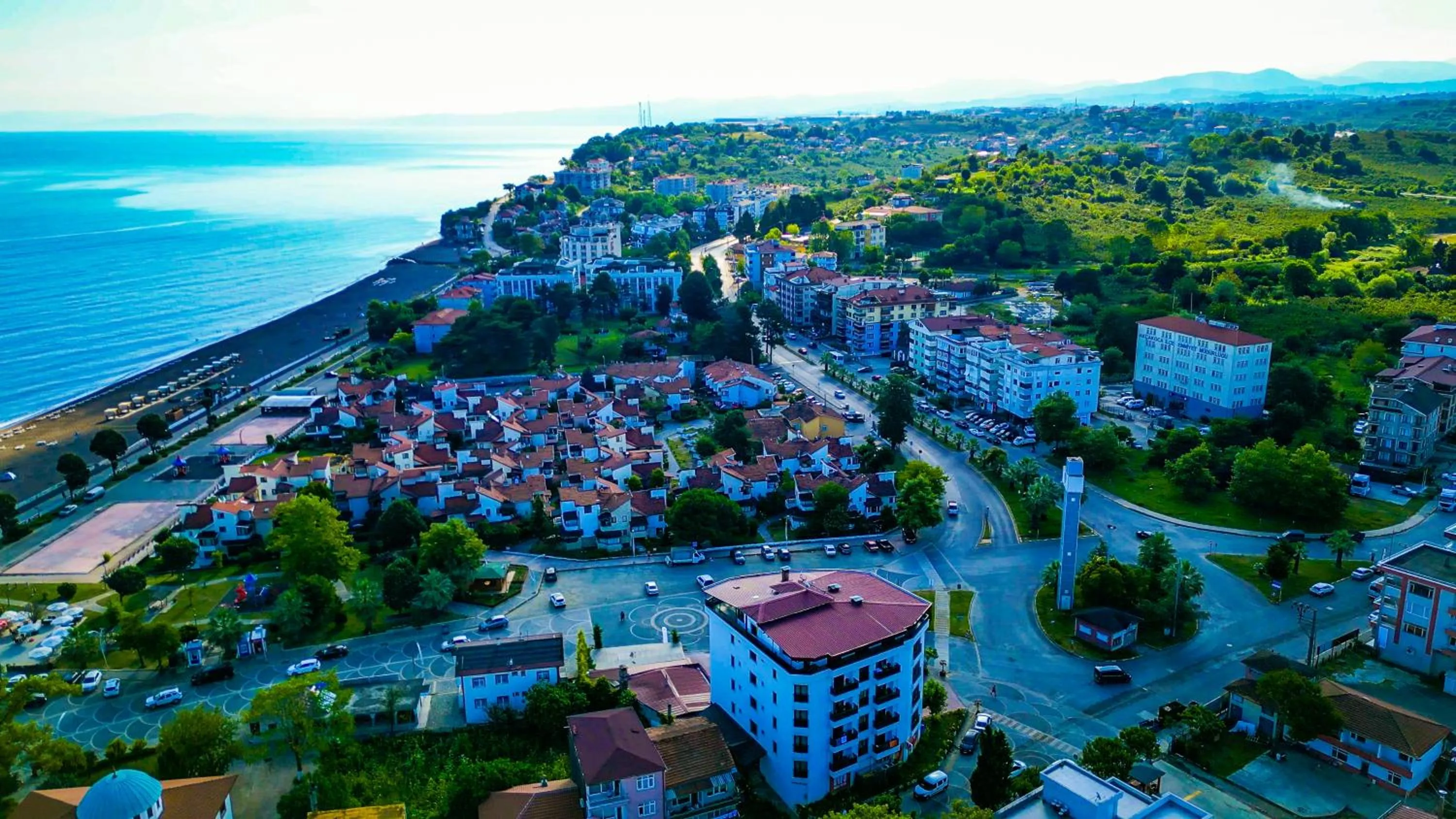 Property building in Ceneviz Suit Hotel