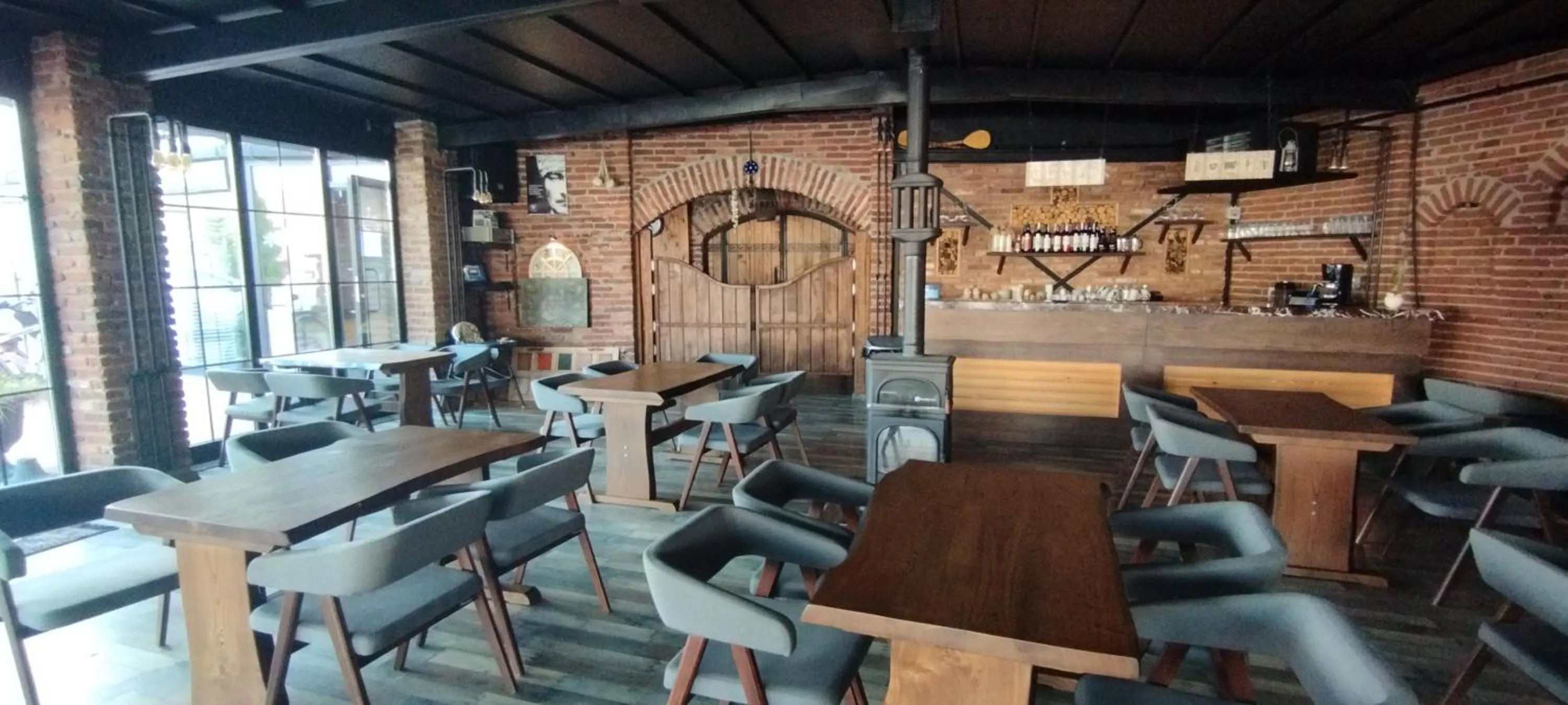 Lounge or bar in Ceneviz Suit Hotel