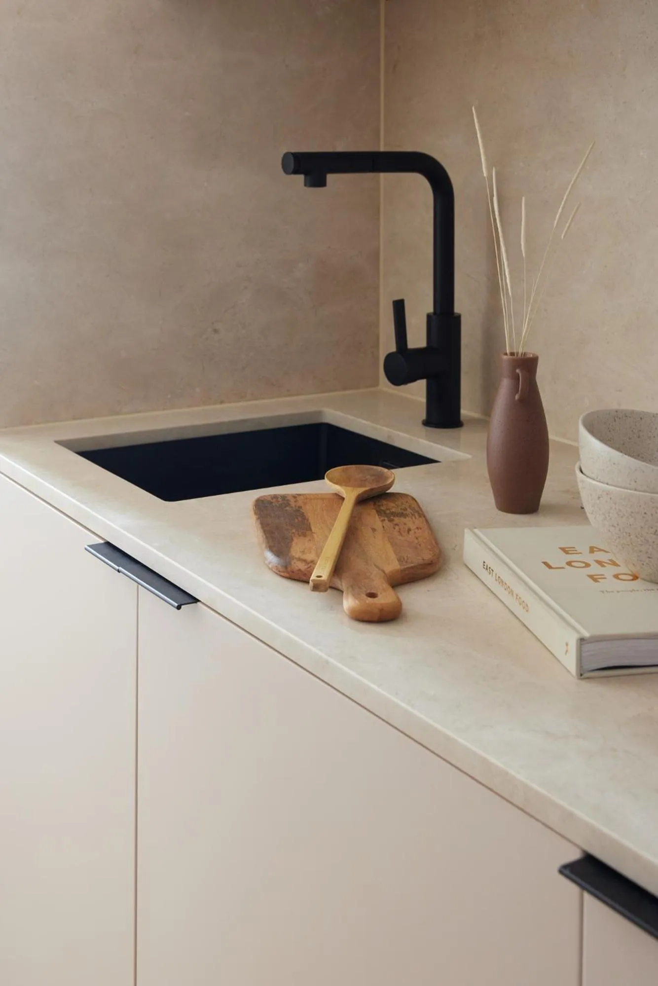 Kitchen or kitchenette in Buckle Street Studios by Locke, Aldgate