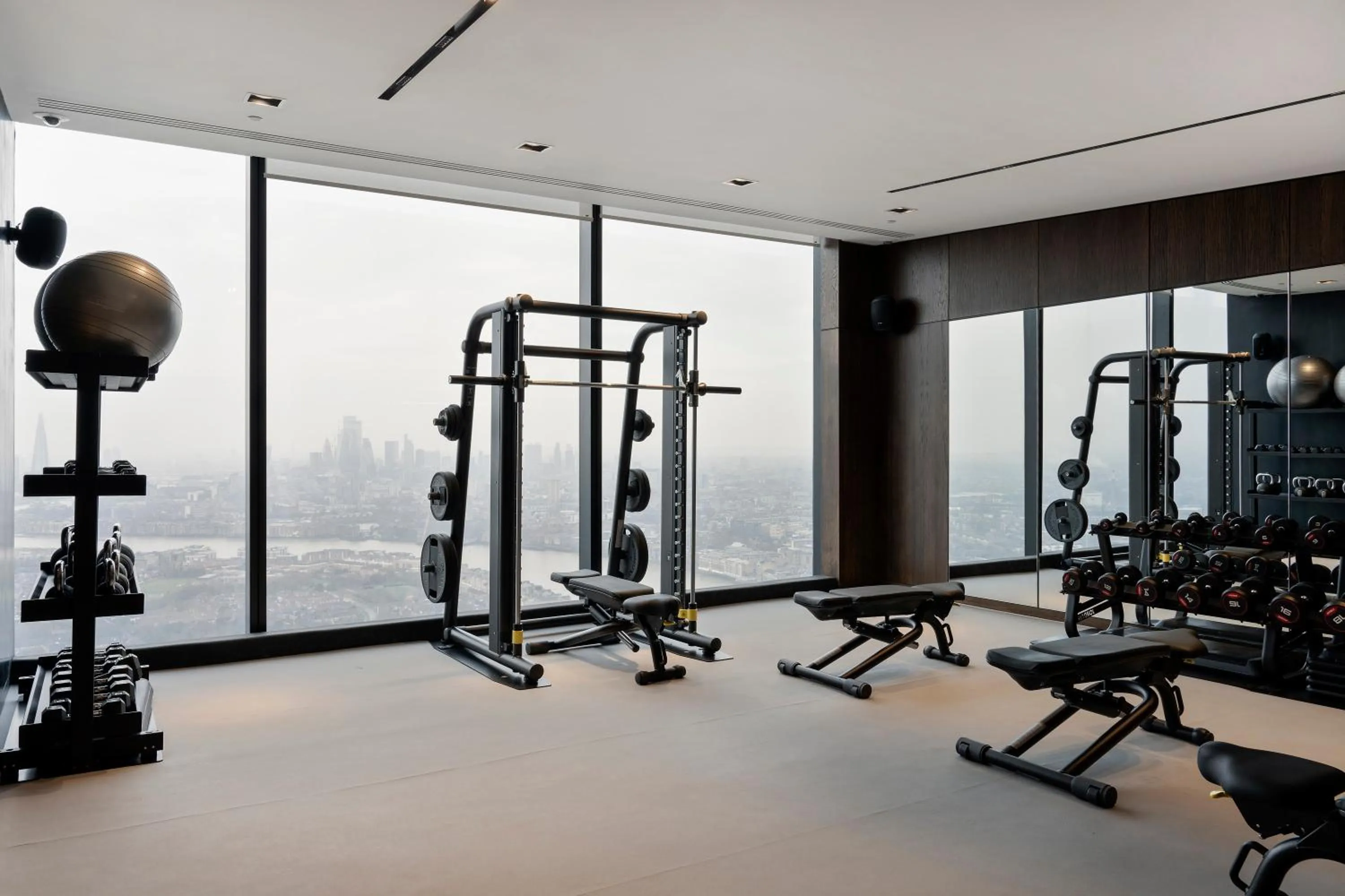 Fitness centre/facilities in Cove Landmark Pinnacle
