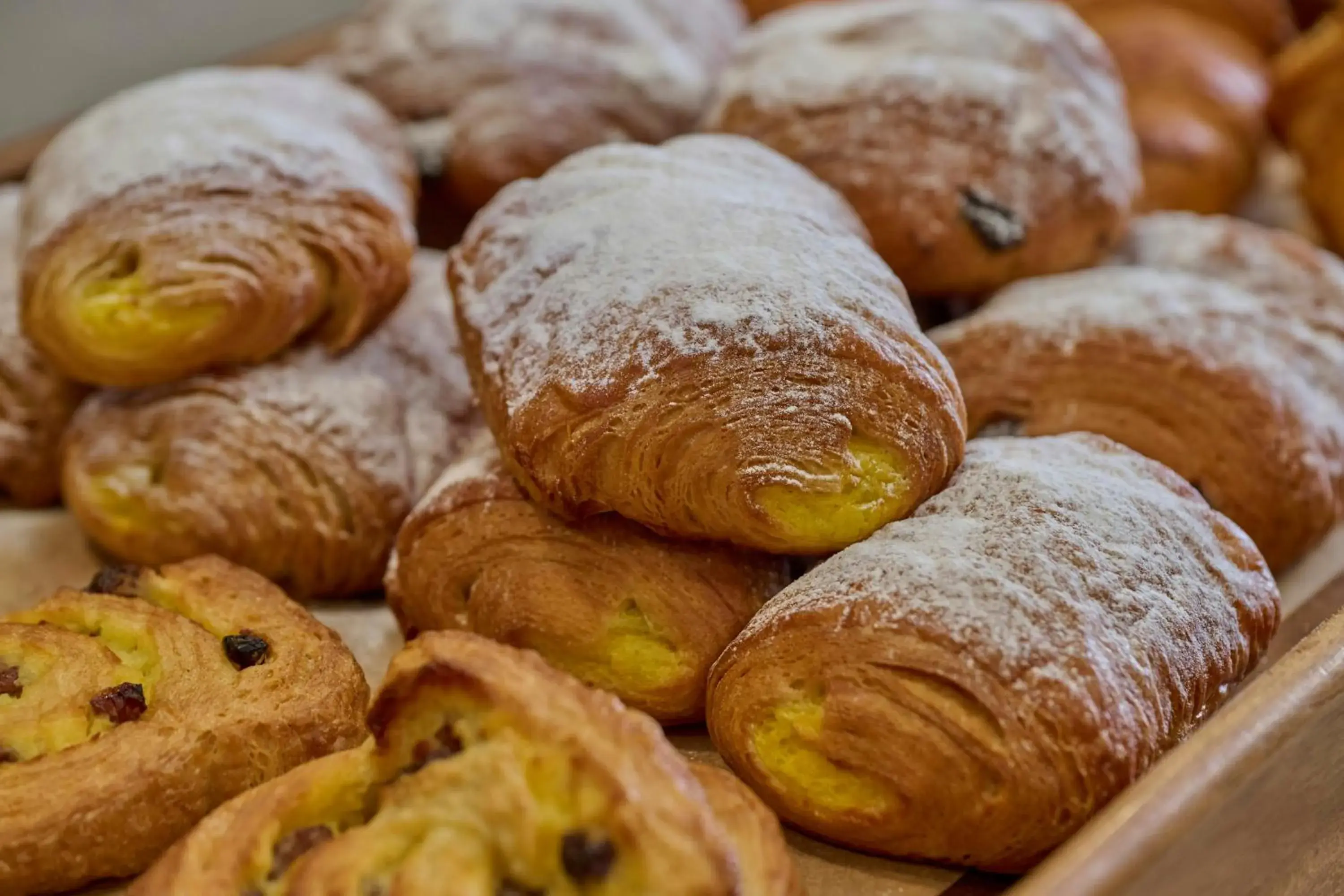 Breakfast in Cove Landmark Pinnacle Breakfast in Cove Landmark Pinnacle