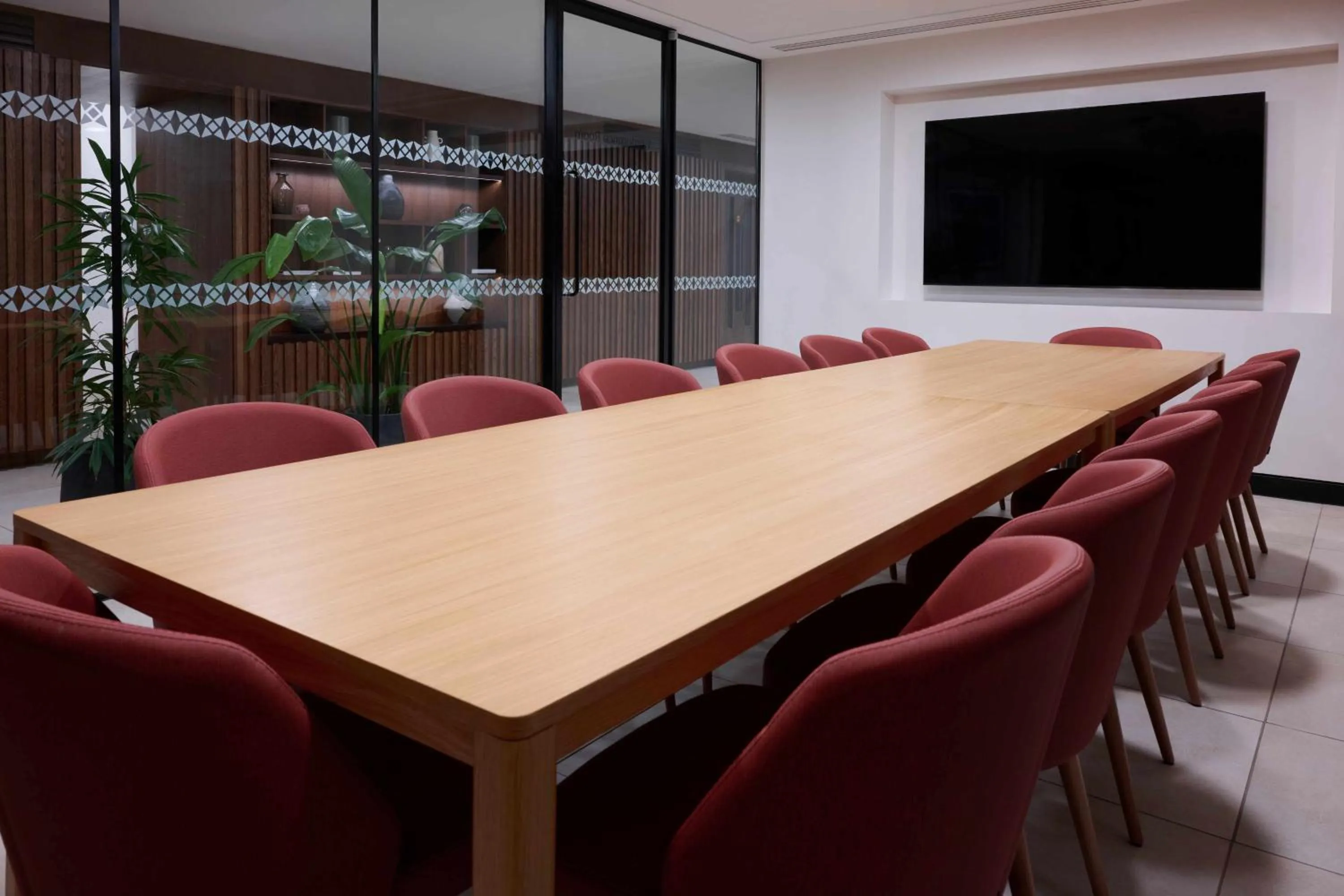 Meeting/conference room in Cove Landmark Pinnacle