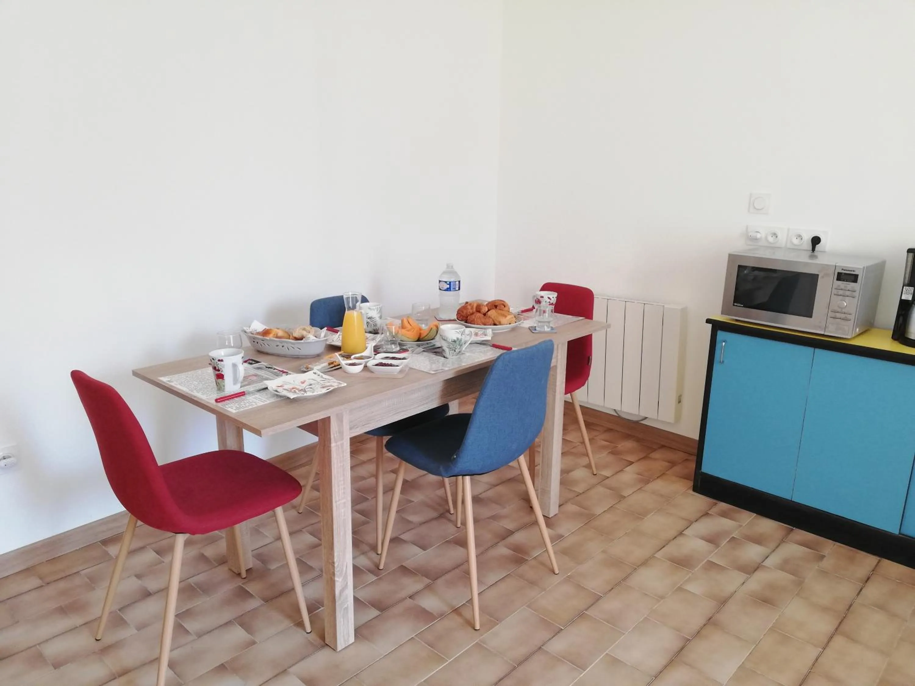 Les Greniers Du Château