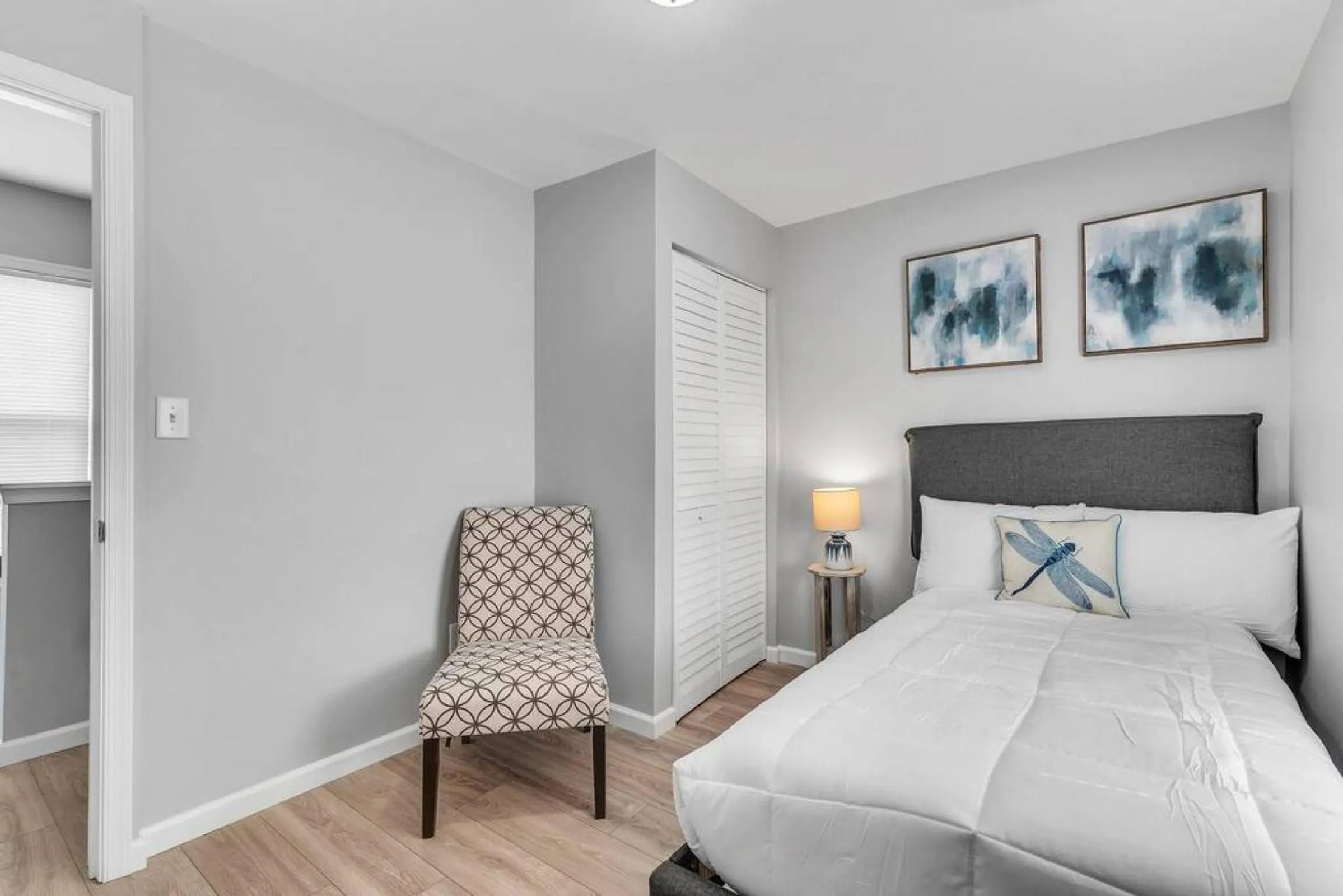 Bed in Dave and Busters, Outlets, Convention Center across street w Parking - Sleeps 15