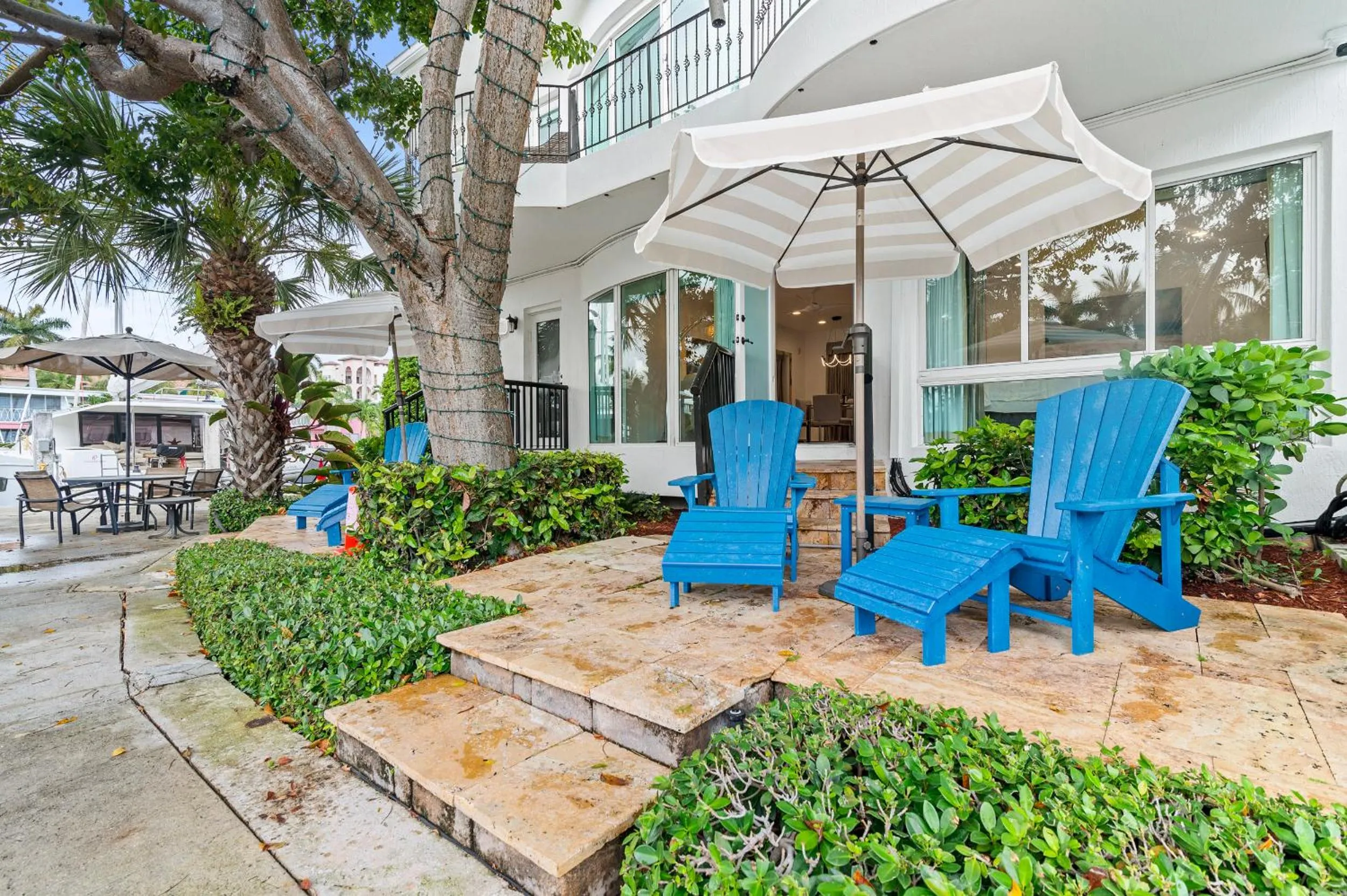 Patio in Isle of Venice Residence and Marina