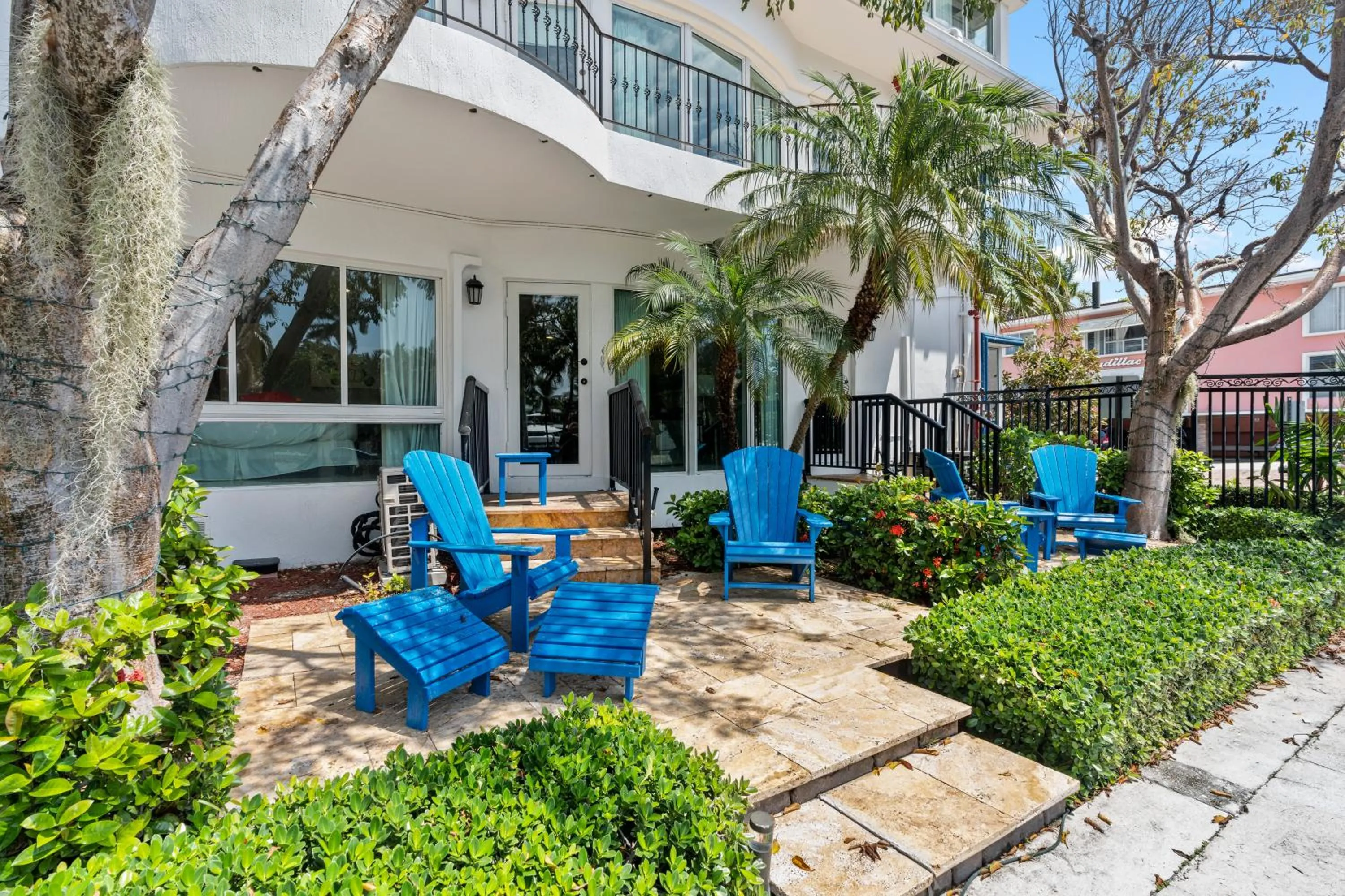 Patio in Isle of Venice Residence and Marina